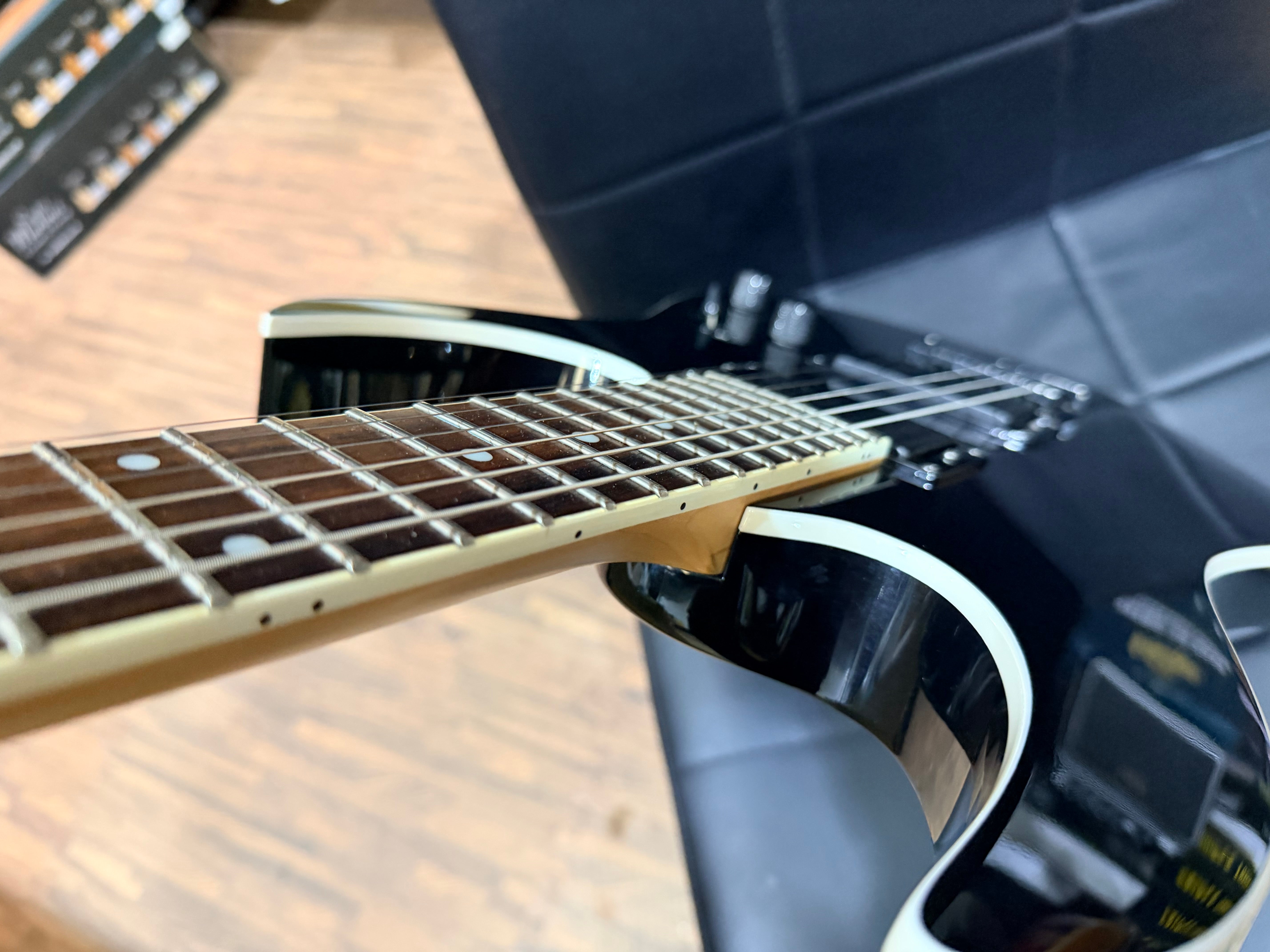 🔥2008🔥 Ibanez RGR321 EX Black Electric Guitar~ Hardtail Super Strat~ Indonesia