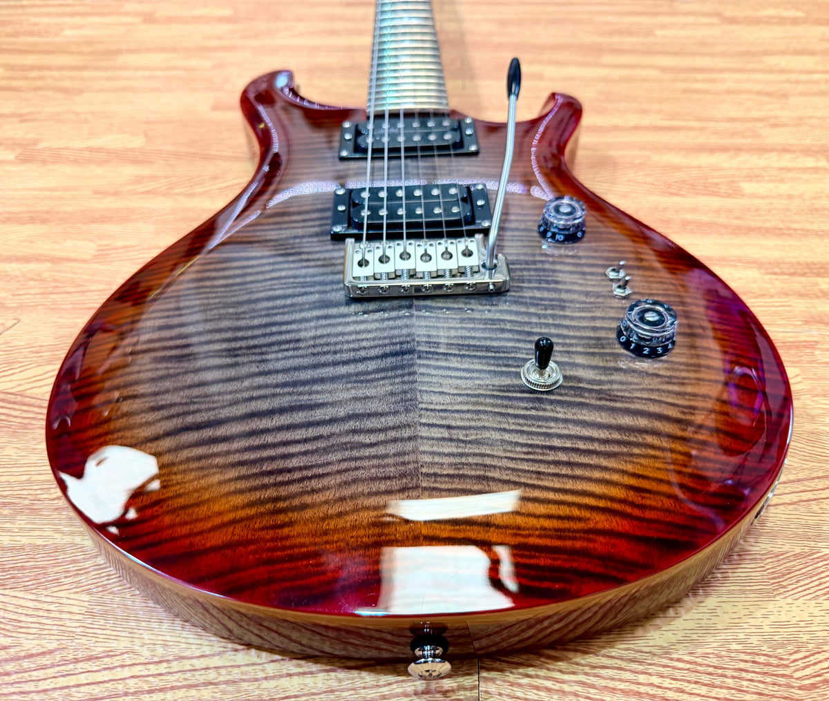 🌟2024🌟 PRS SE Custom 24-08 Charcoal Red Burst~ Locking Tuners & Gig Bag!