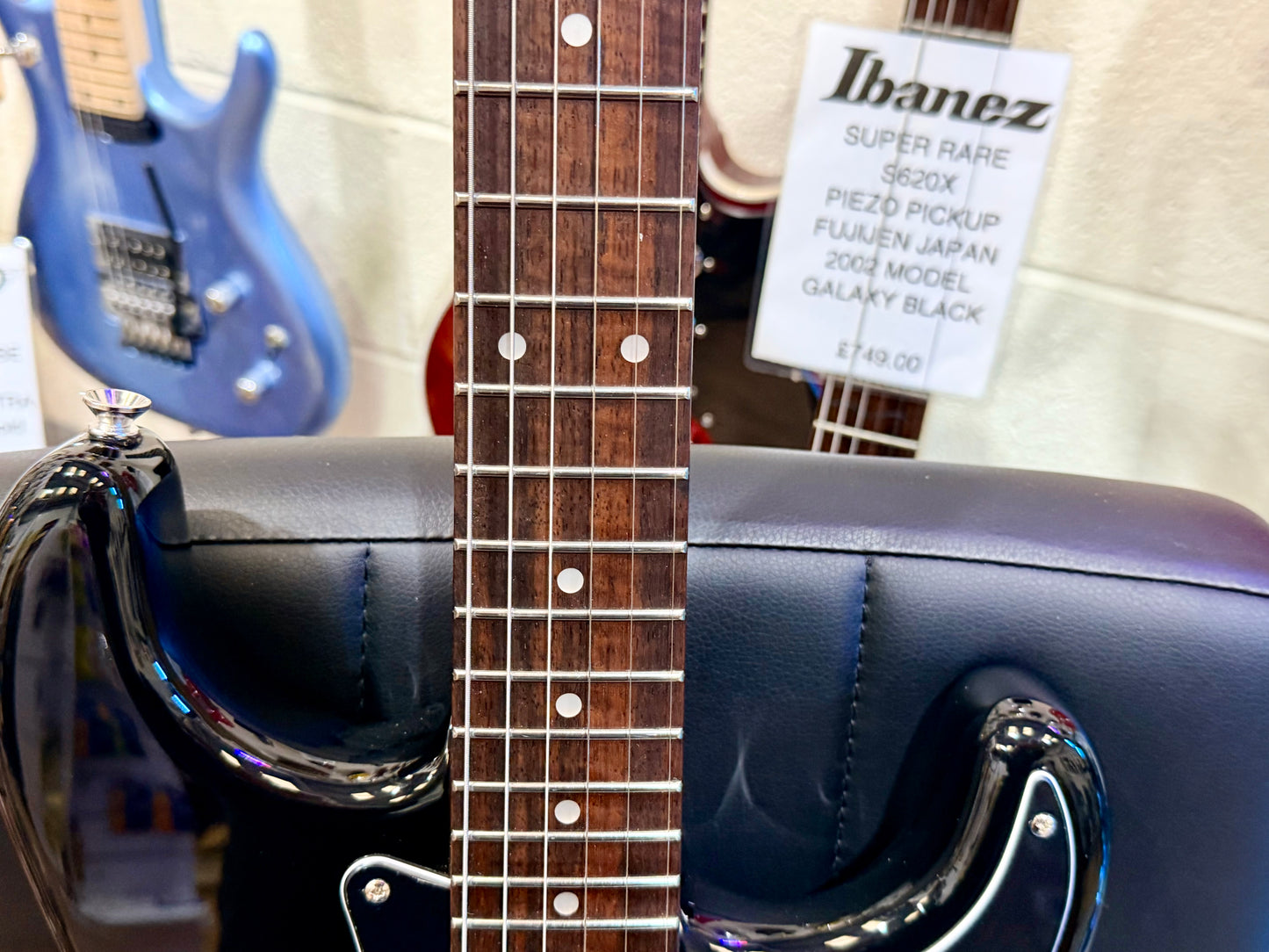 🌟MINT🌟 Harley Benton ST-Modern HSS BK~ Stratocaster Style~ Black Gloss!