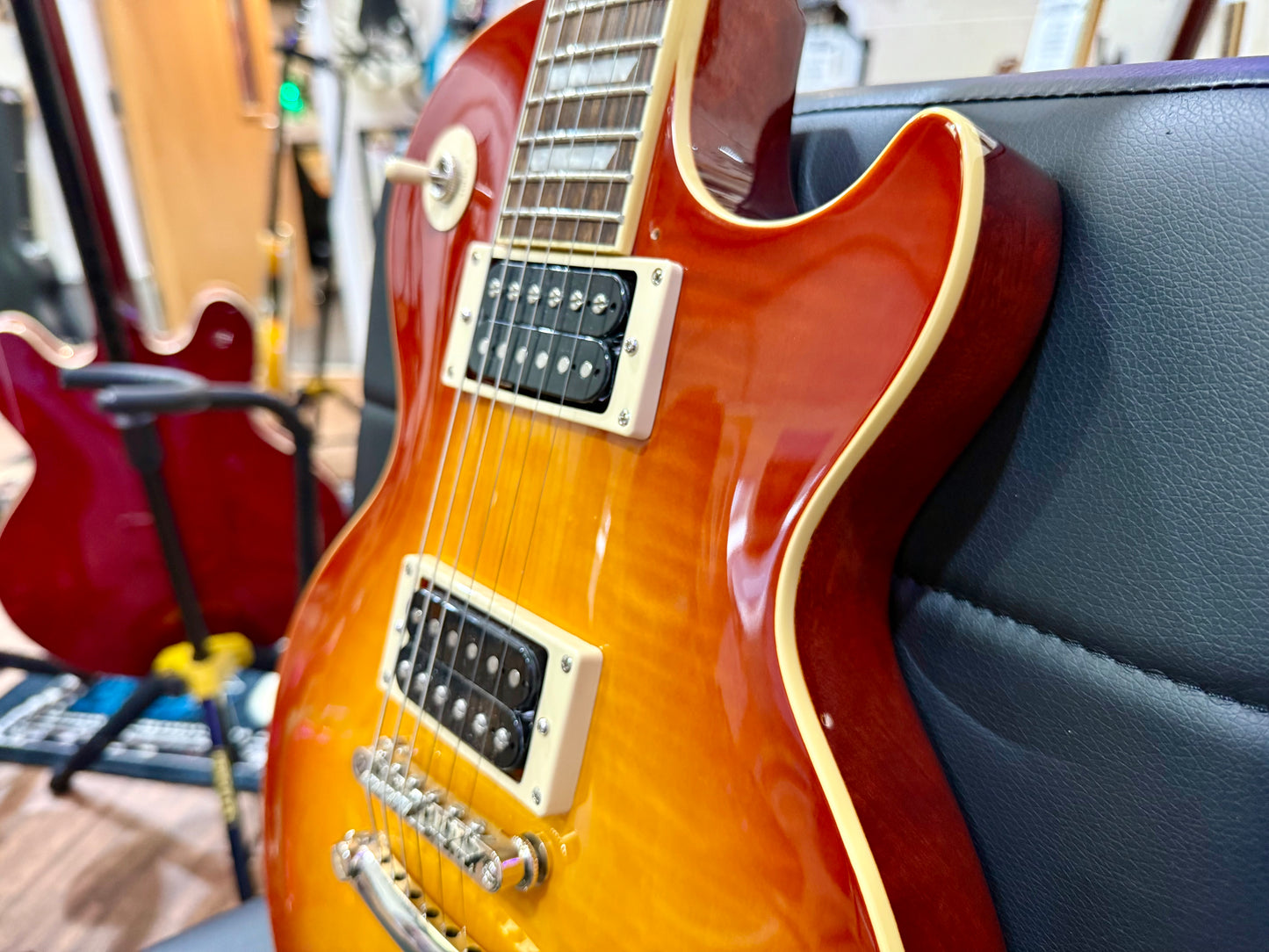 🌟MINT 2025🌟 Epiphone Les Paul Standard 50s Figured~ Washed Cherry Sunburst!