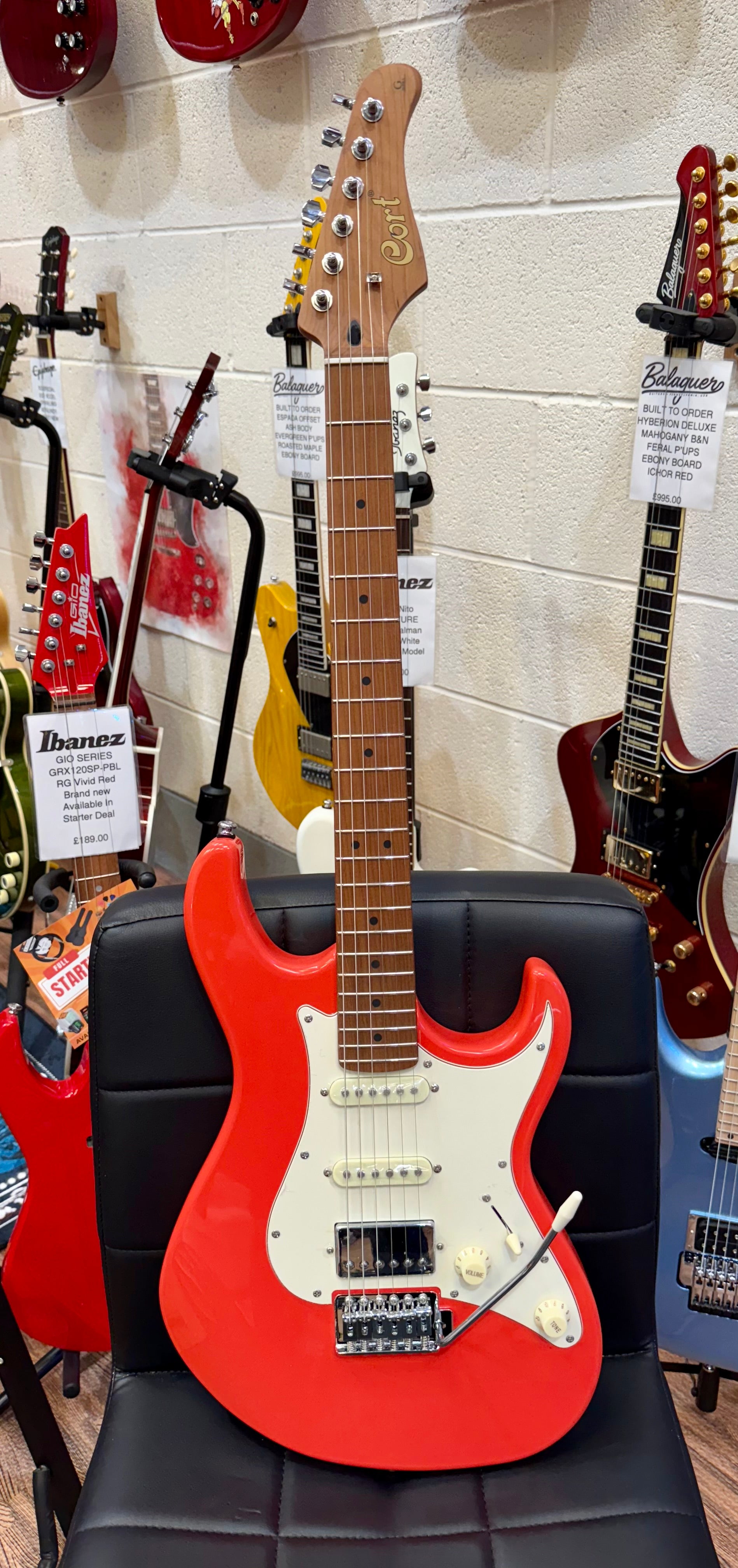 🌟BRAND NEW🌟 Cort G200SE Limited Edition~ Scarlet Red~ Roasted Maple~ Latest Model!