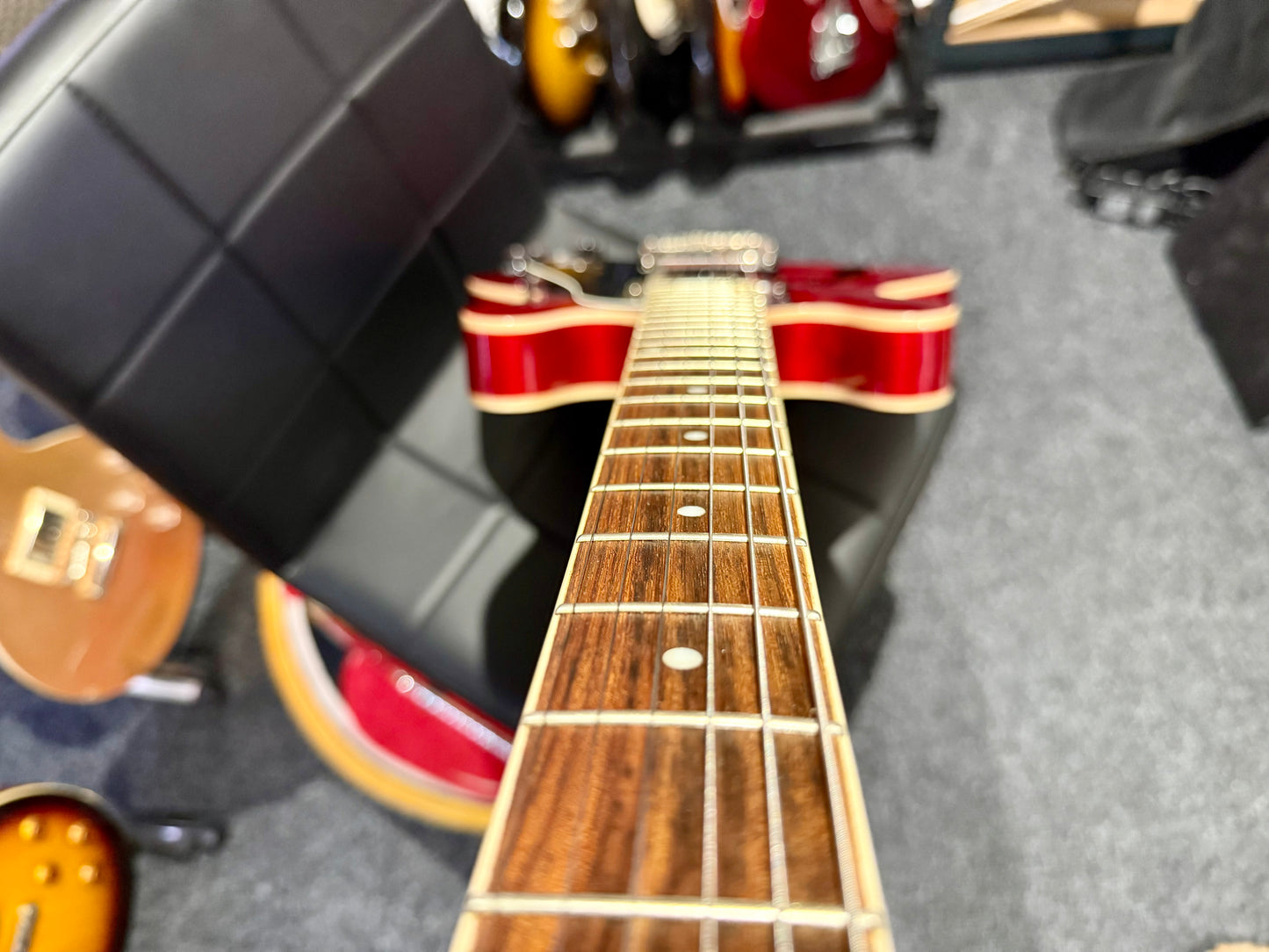 🍒2012 🍒 Epiphone Dot ES-339 Semi-Hollow Electric Guitar~ Cherry Red~ Lovely!