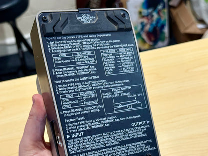 🎸 Boss PW-10 V-Wah COSM Pedal~ Guitar Effects Unit 🎸