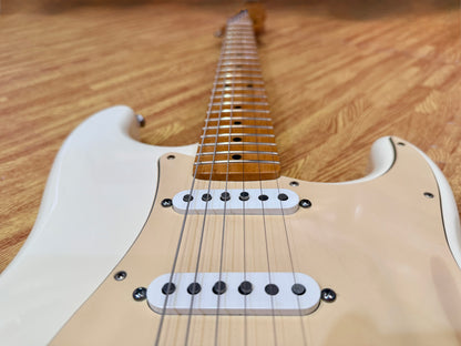 ✨UPGRADED✨ 2014 Fender Standard Stratocaster~ Arctic White~ Custom Shop Pickups
