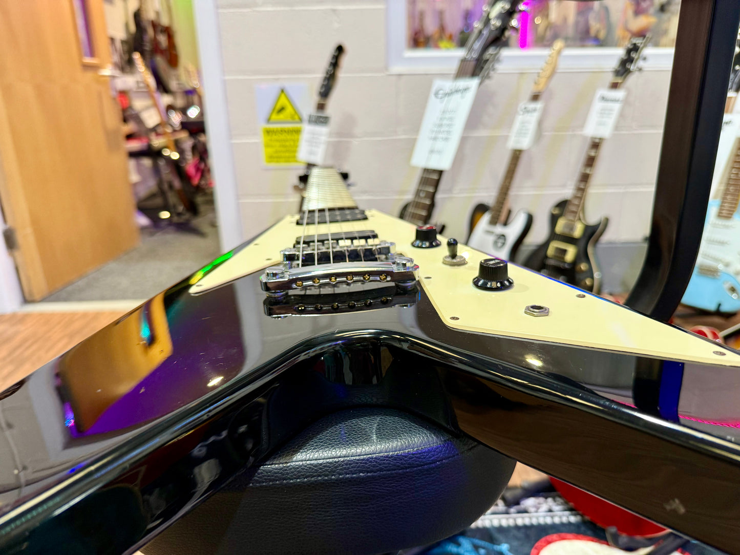 🔥KOREA 2000🔥 Epiphone ‘67 Reissue Flying V In Black/Ebony~ By Gibson~ RARE!