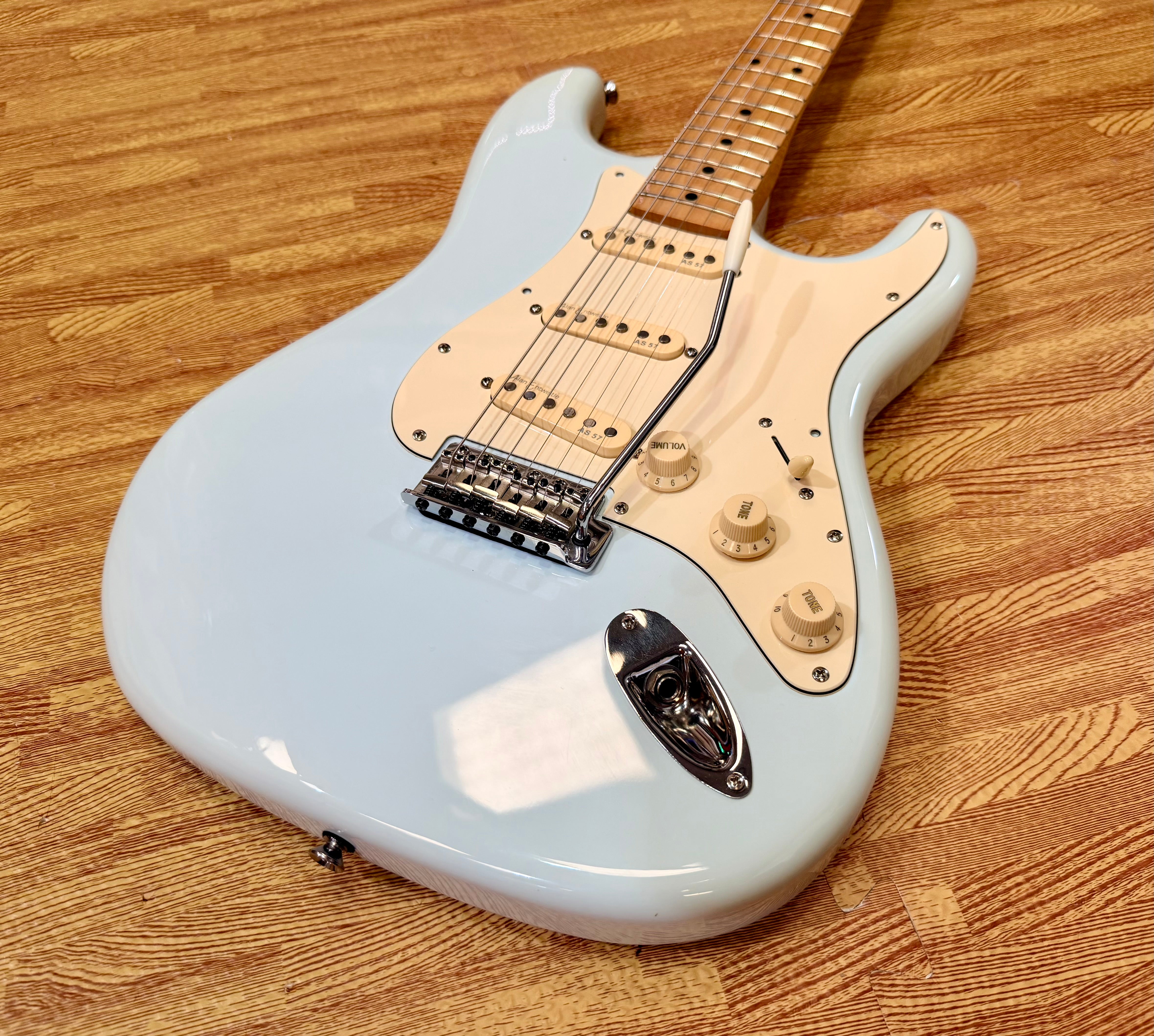 ✨2020✨ Revelation RTS-57 ‘50s Stratocaster Style Electric Guitar~ Daphne Blue!