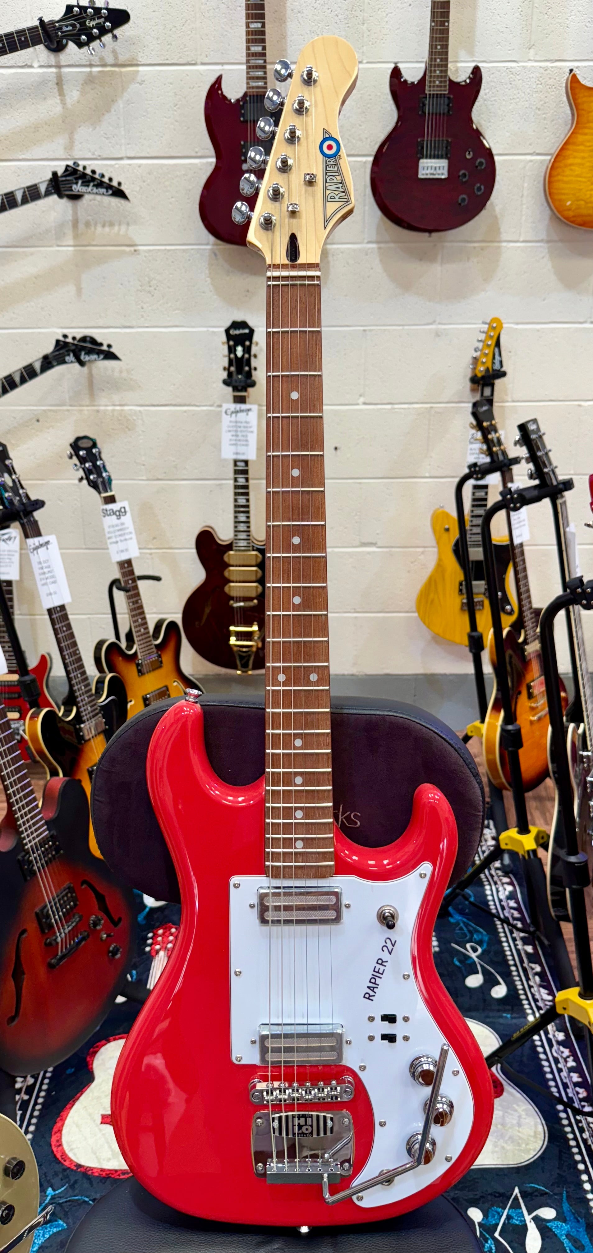 🔥SPECIAL OFFER🔥 NEW Rapier 22 Electric Guitar ~ Fiesta Red!
