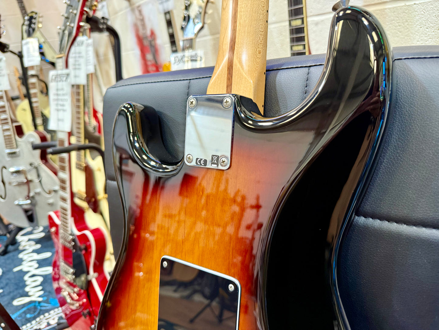 🌟2013🌟 Fender Mexican Standard Stratocaster~ Brown Sunburst~ Lovely Condition!