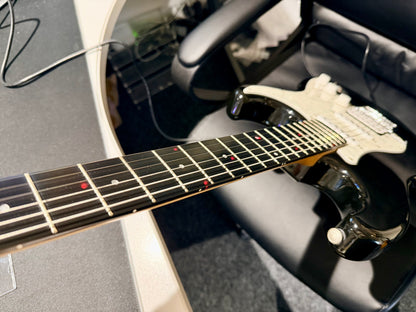 🔥LIGHTS-UP🔥 Fretlight Optek 400~ Electric Stratocaster Learning Guitar~ LOOK!