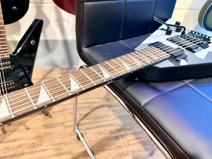 🔥2022🔥 Jackson Rhoads X Series RRX24 Winter Camo~ Hard Case~ Electric Guitar!