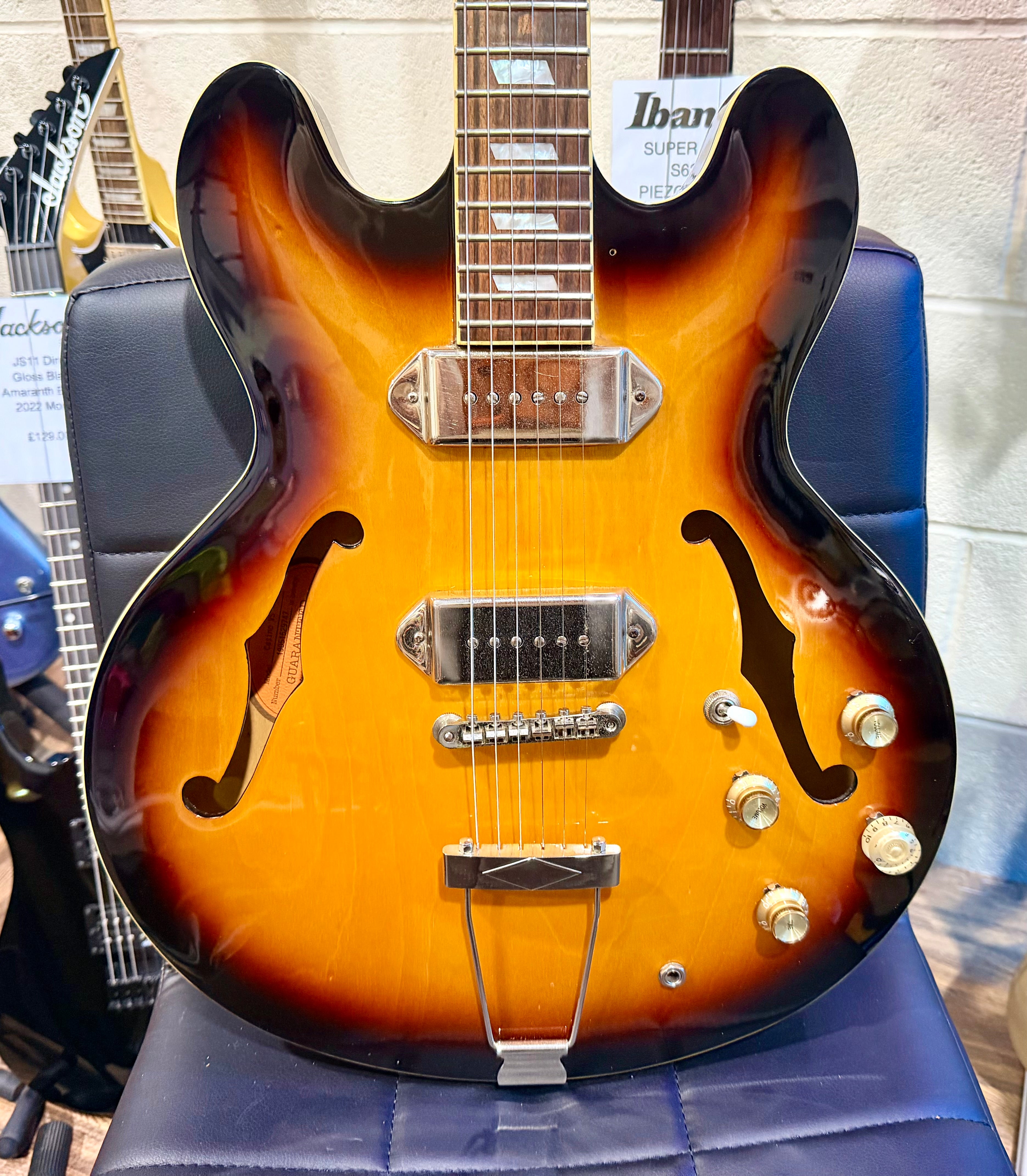 🌟2019🌟 Epiphone Casino VS~ Original Hardcase~ Vintage Sunburst~ Hollowbody!
