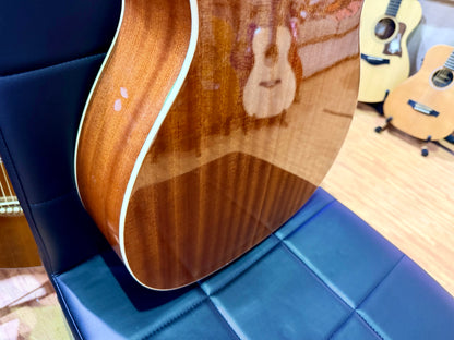 Vintage V900PNC Solid Spruce Parlour Acoustic Guitar~ Orchestral OM Solid Top