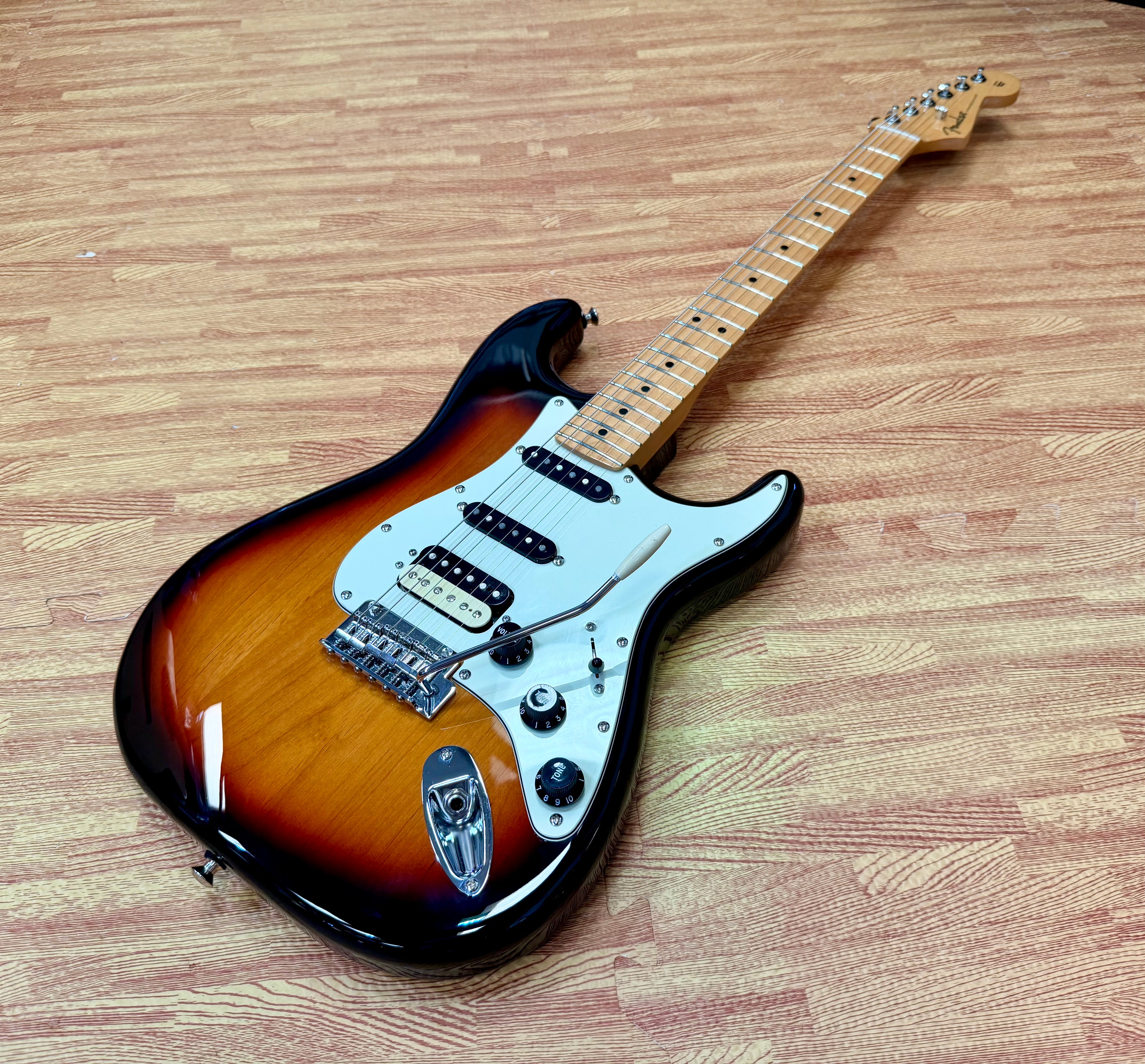 ⚡️2021⚡️ Fender Player Stratocaster HSS~ Shawbucker/Tonerider/Lockers~ Sunburst!