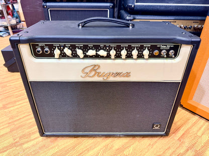 ✨ Bugera V22 Infinium 22W All Valve Combo Guitar Amp 12” Turbosound Speaker ✨