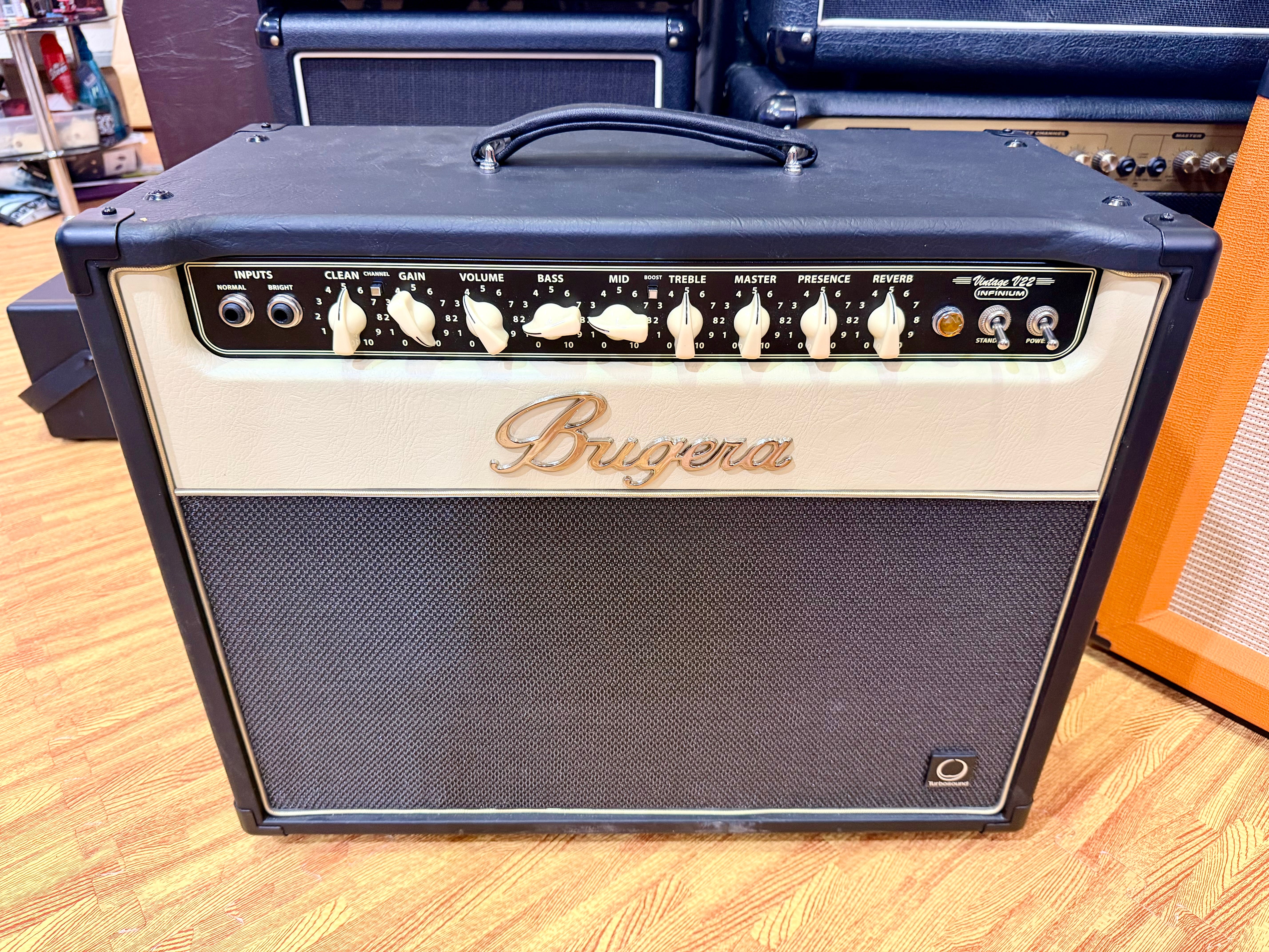 ✨ Bugera V22 Infinium 22W All Valve Combo Guitar Amp 12” Turbosound Speaker ✨