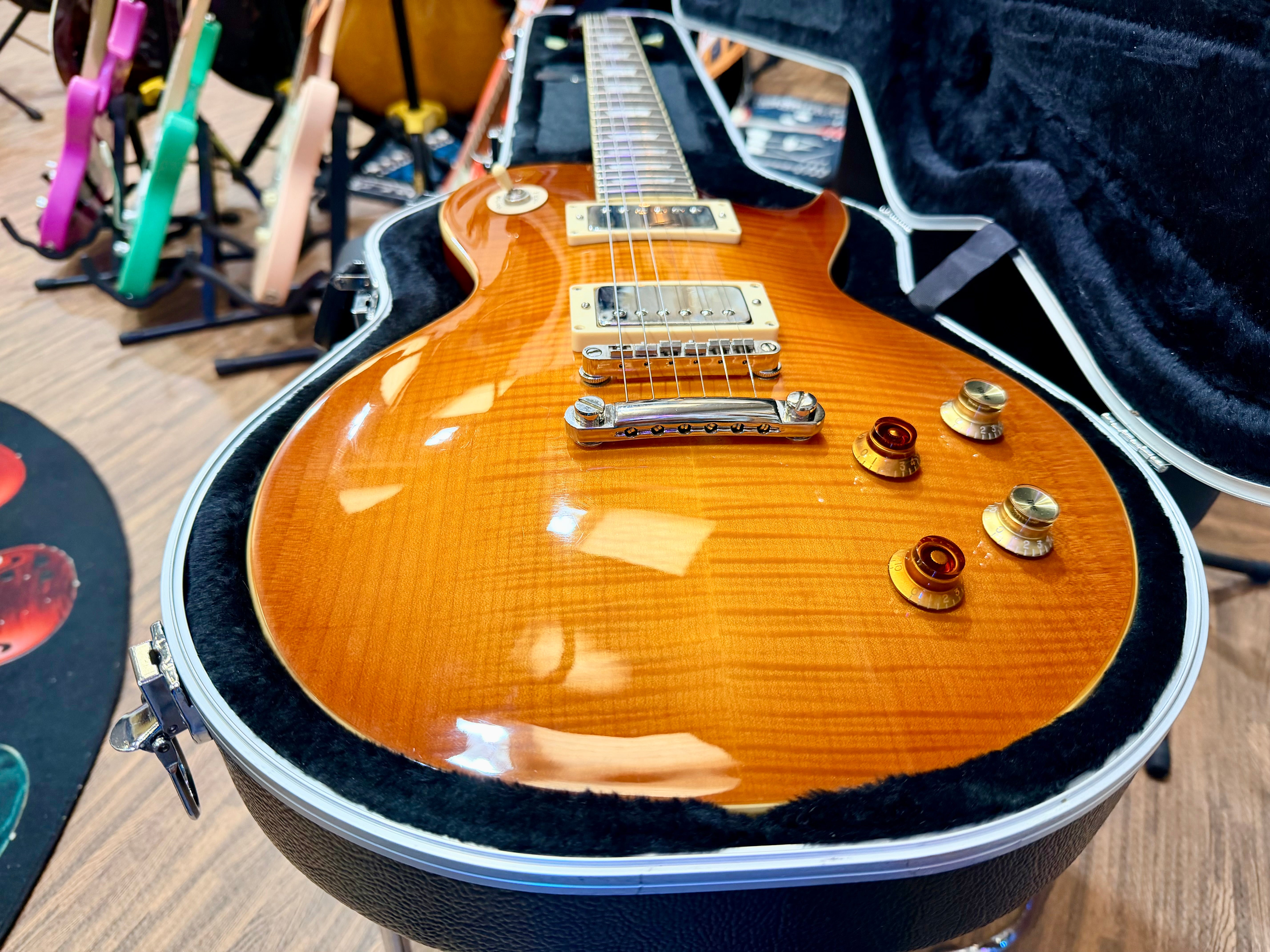 🔥GREENY MOORE🔥 Vintage V100 Reissued Lemon Drop~ PG BLUES PICKUPS + Hard Case!