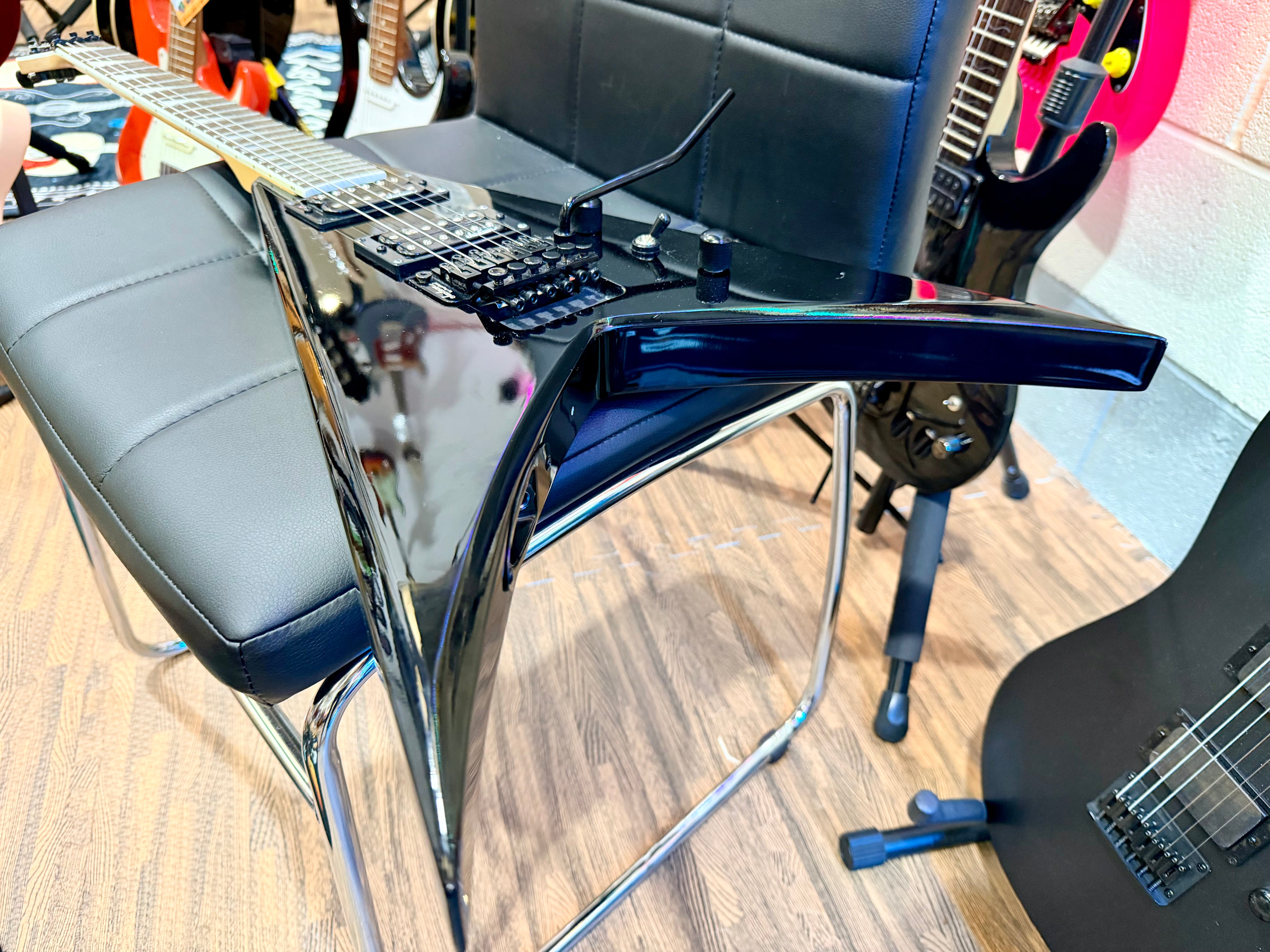 🔥2020🔥 Jackson JS Series King V JS32~ Gloss Black Flying V~ Floyd Rose!