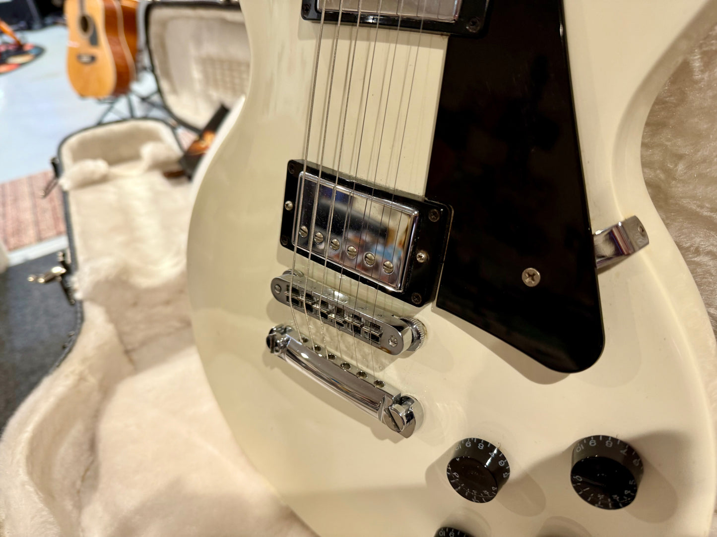 🌟2010🌟 Gibson Les Paul Studio~ Alpine White & Chrome~Ebony Fretboard~Hard Case