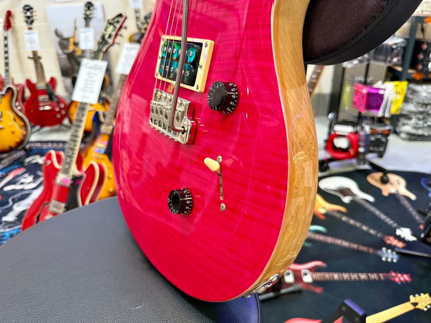 ✨2022 MODEL✨ PRS SE Custom 24~ Bonnie Pink + Gig Bag~ Natural Back~ STUNNING!