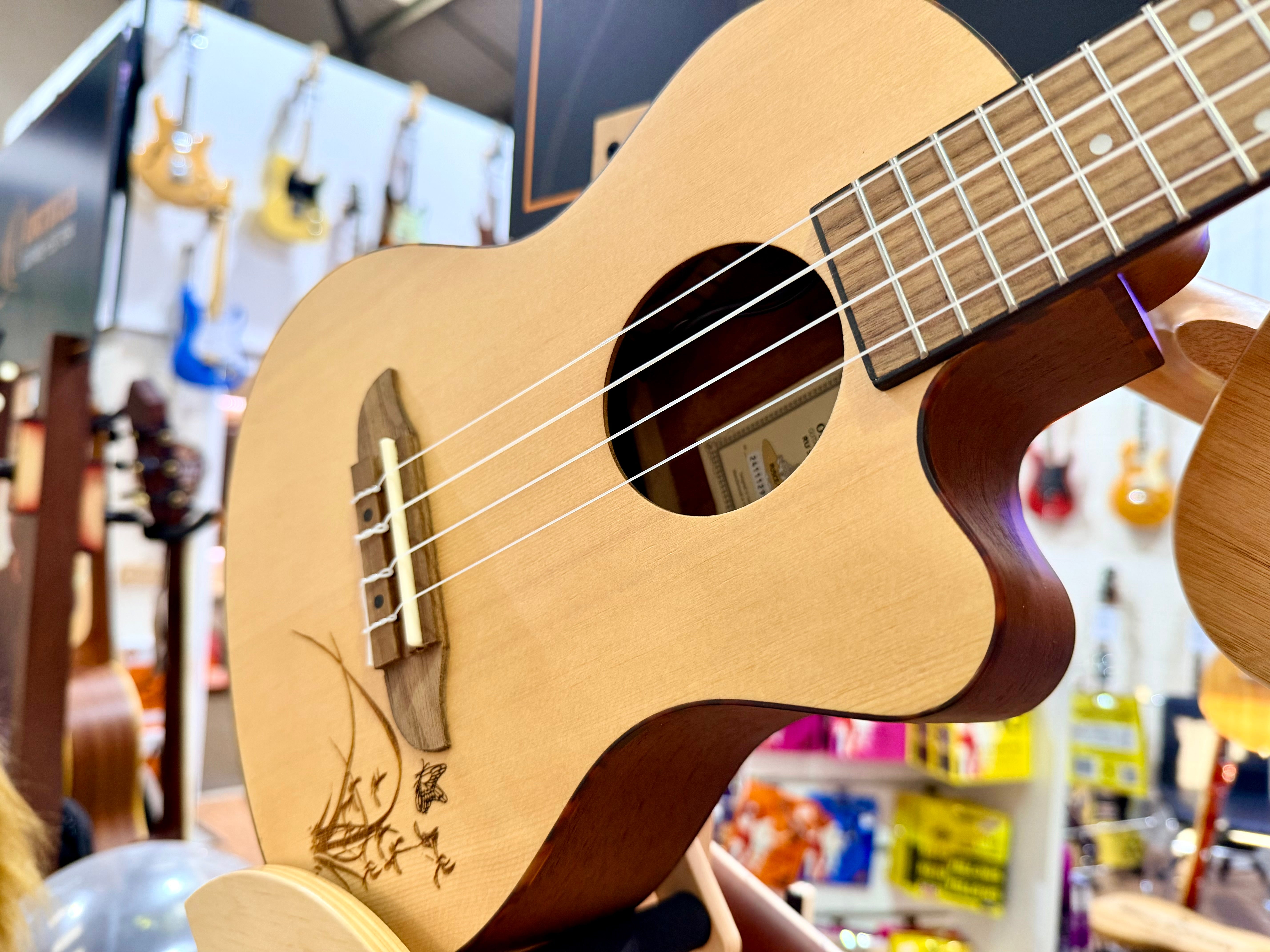 🔥NEW 2025🔥 Ortega Bonfire Series Ukelele~ Electro-Acoustuc Uke~ Natural + Bag!