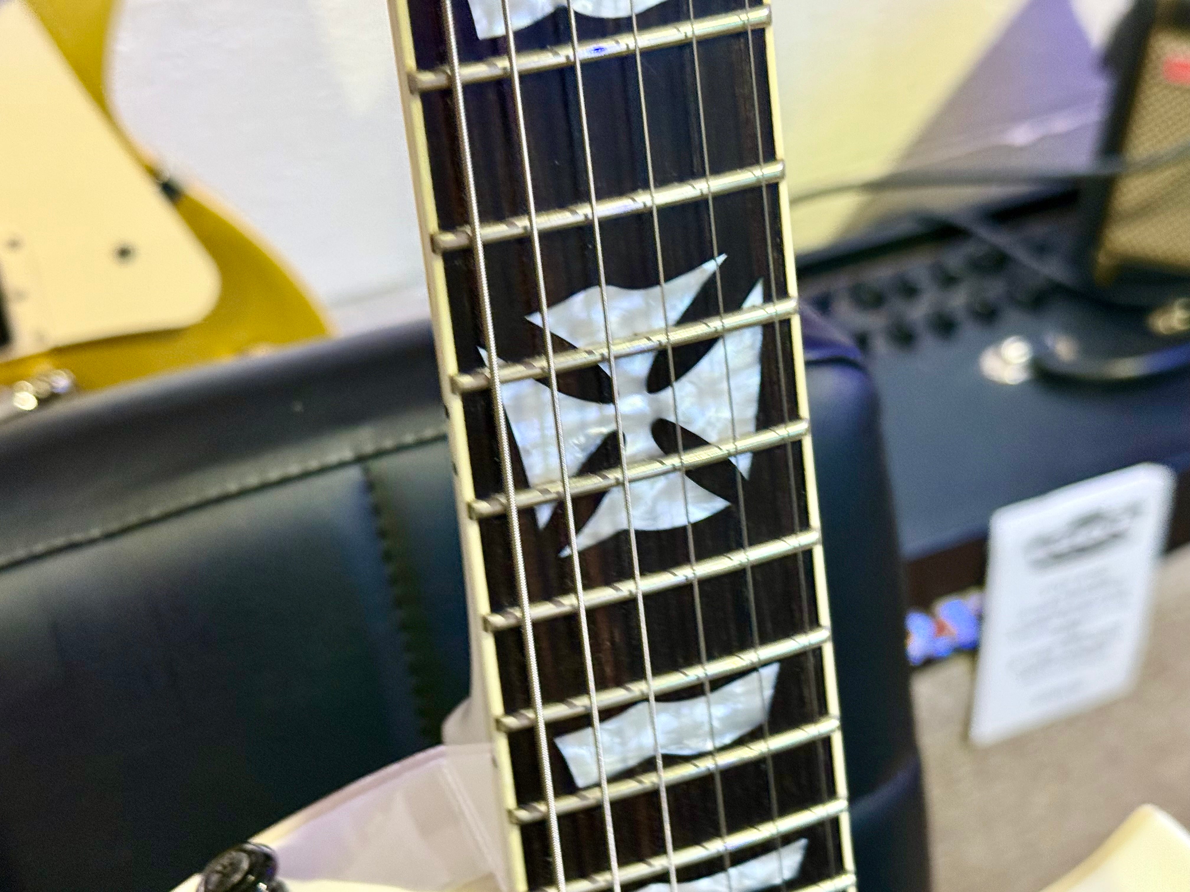 🔥MINT🔥 ESP LTD James Hetfield Iron Cross Signature~ Metallica~ Snow White~2018
