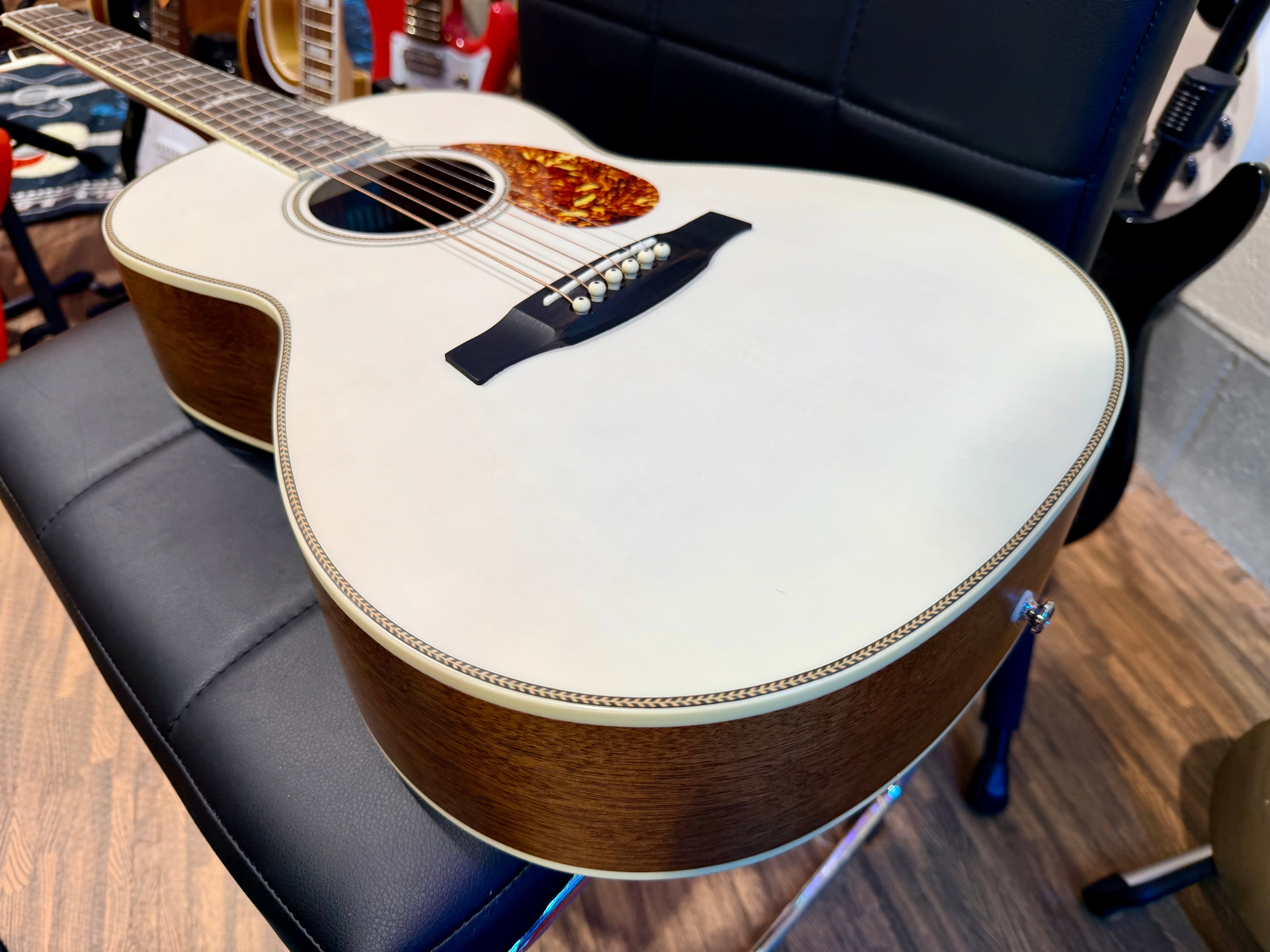 🌟2021🌟 PRS SE Tonare Parlour P20E Electro-Acoustic Guitar~ White + Gig Bag!