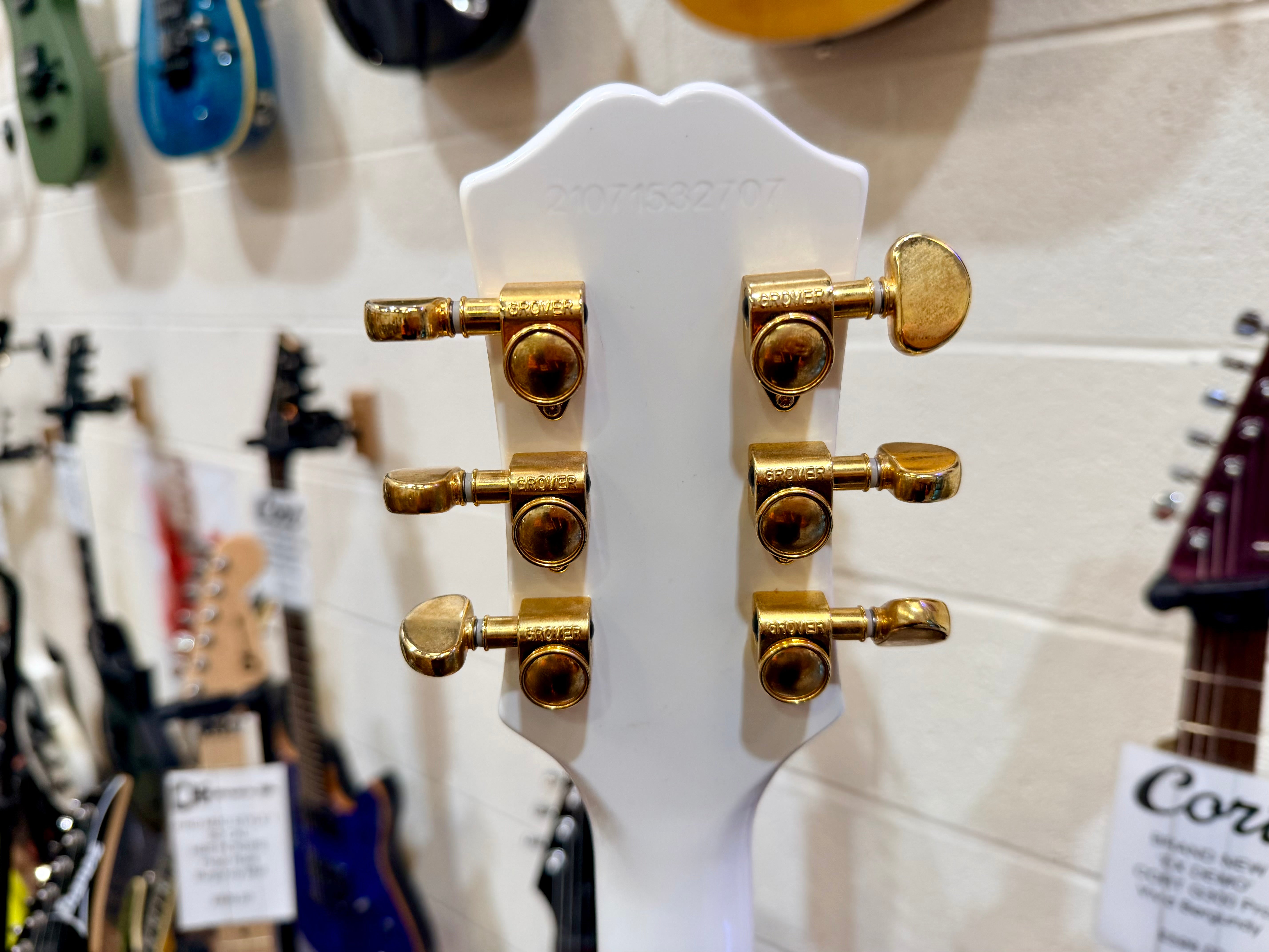 ⚡️MINT 2021⚡️ Epiphone Les Paul Custom Guitar~ Alpine White~ Inspired By Gibson!