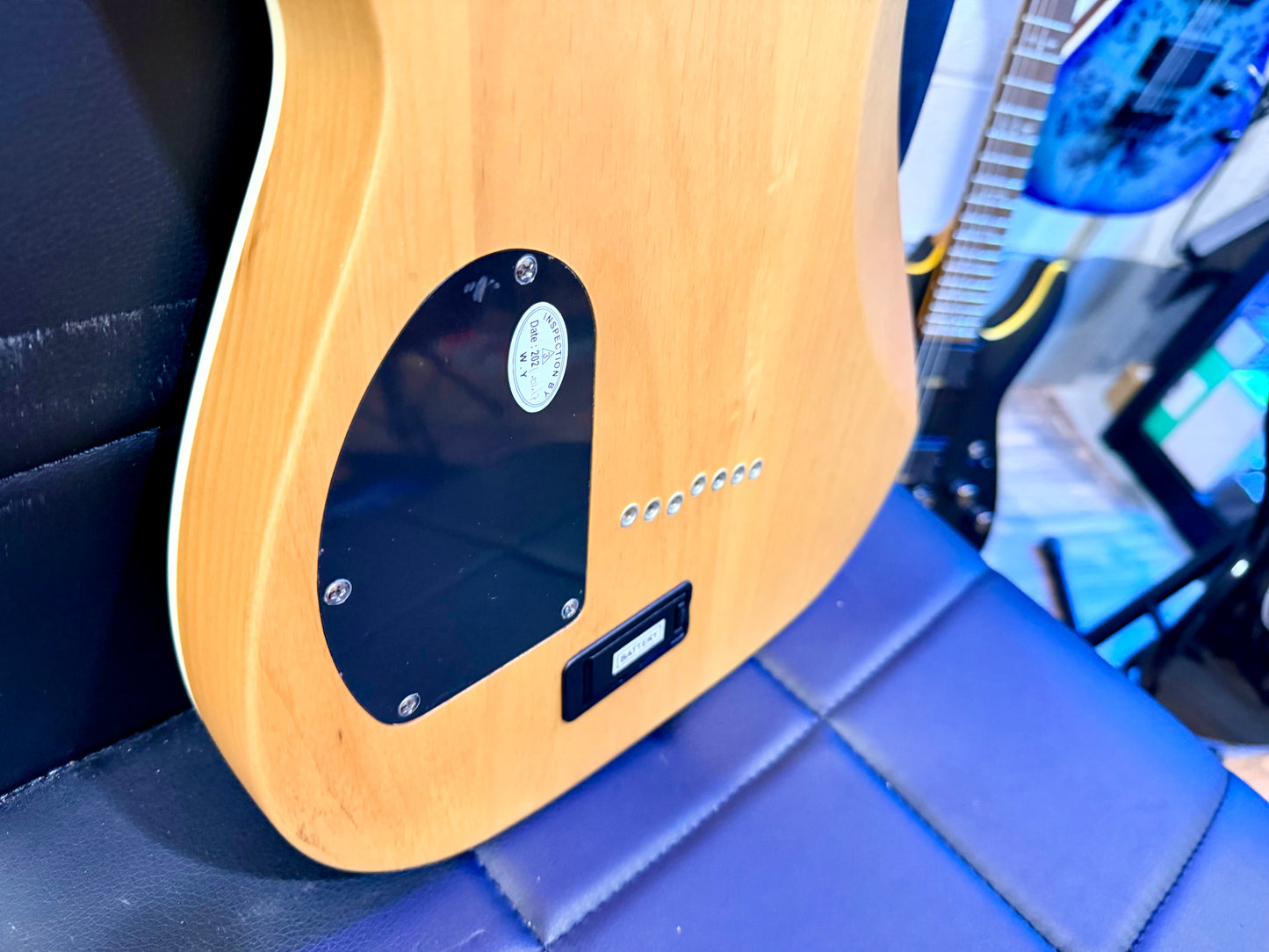 🔥2021🔥 Dean Exile Select 7-String Burl Poplar~ Satin Turquoise Burst~ Rare!