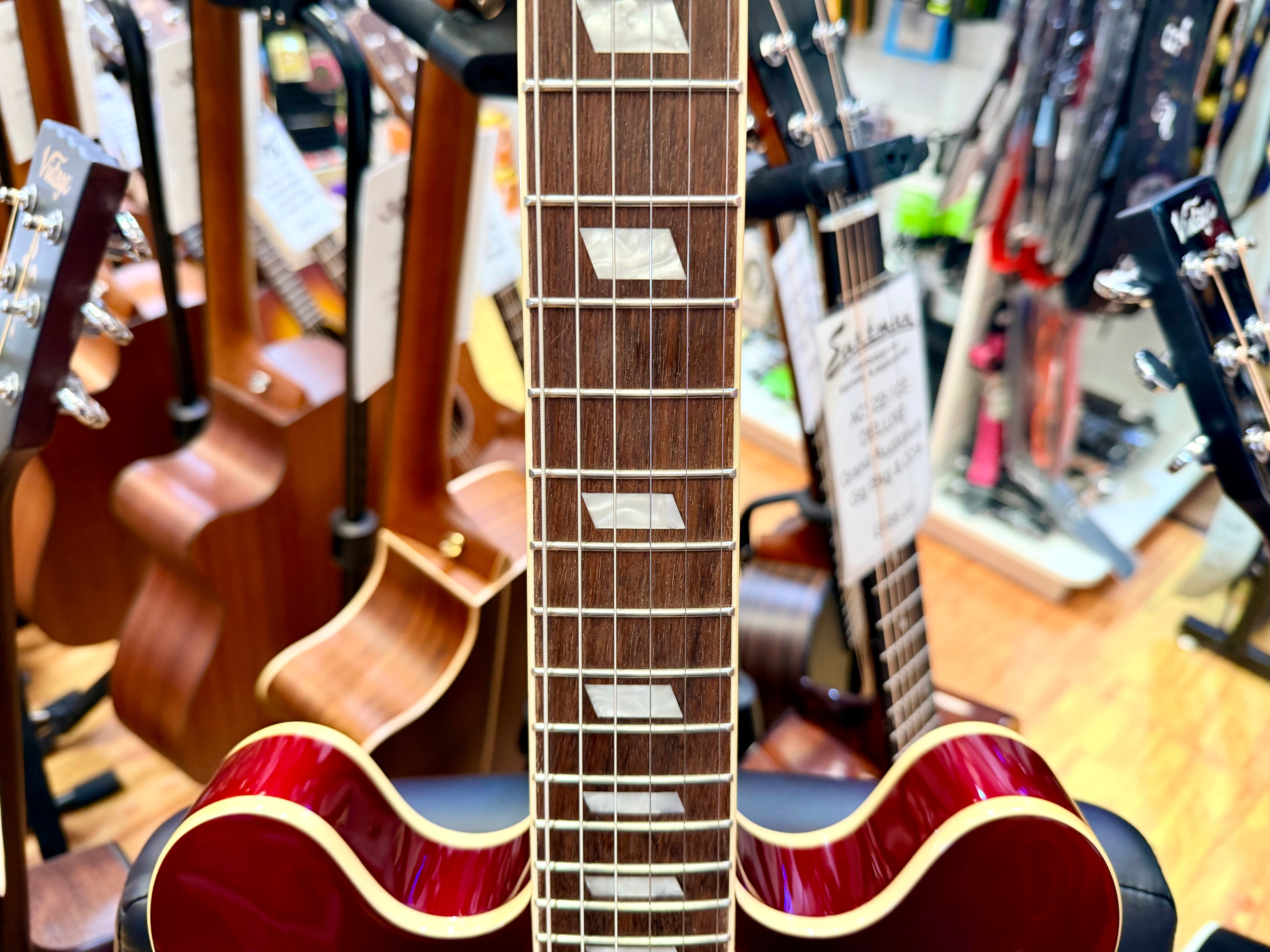 ✨2023✨ Epiphone Riviera Semi-Hollow Sparkling Burgundy~ Frequensator~ Hard Case