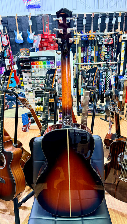 Peerless PGC-65 00 Compact Grand Concert Acoustic Guitar~ Vintage Sunburst OHSC!