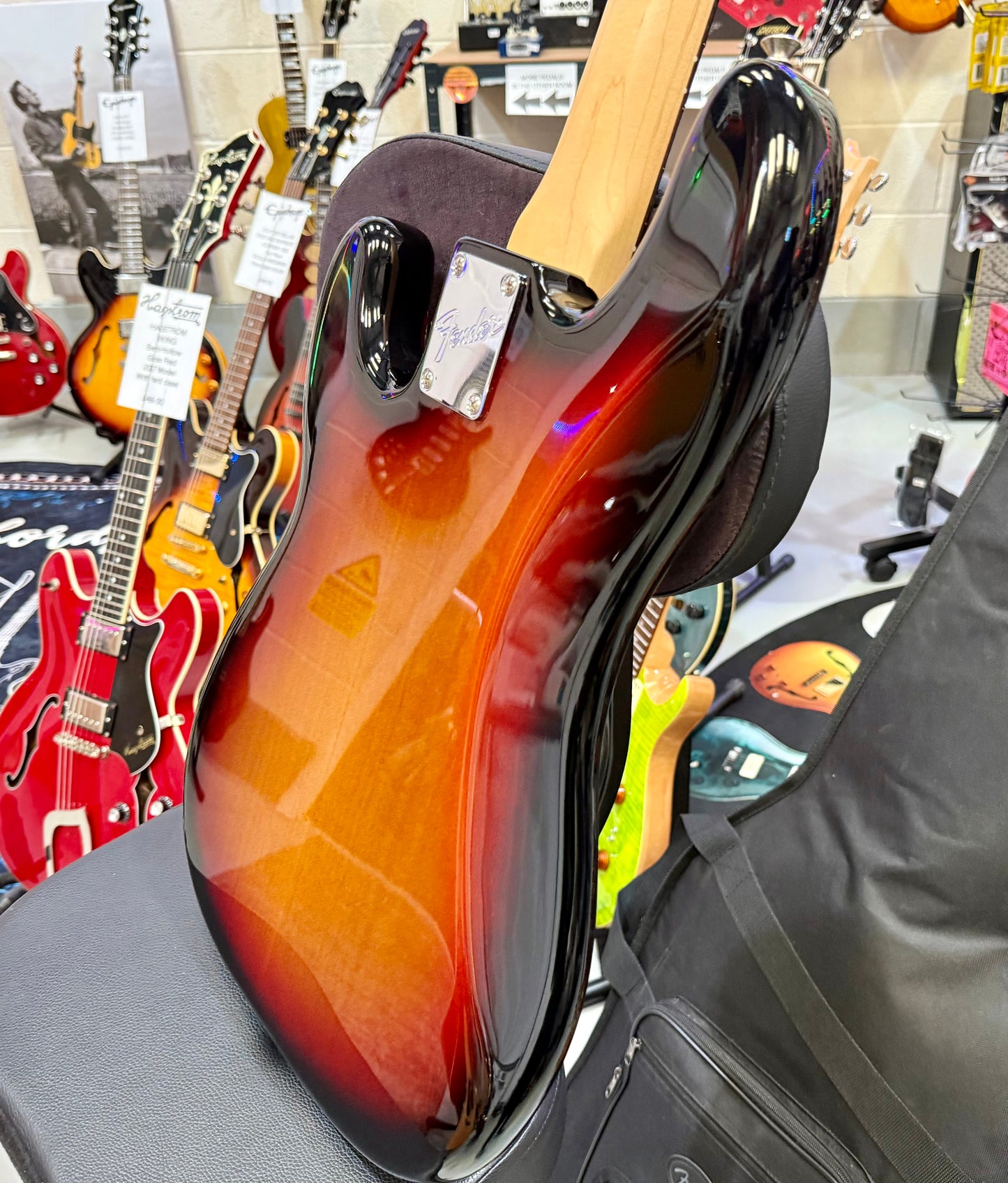 🌟2024 USA🌟 Fender American Performer Precision P Bass~ 3-Colour Sunburst~ MINT