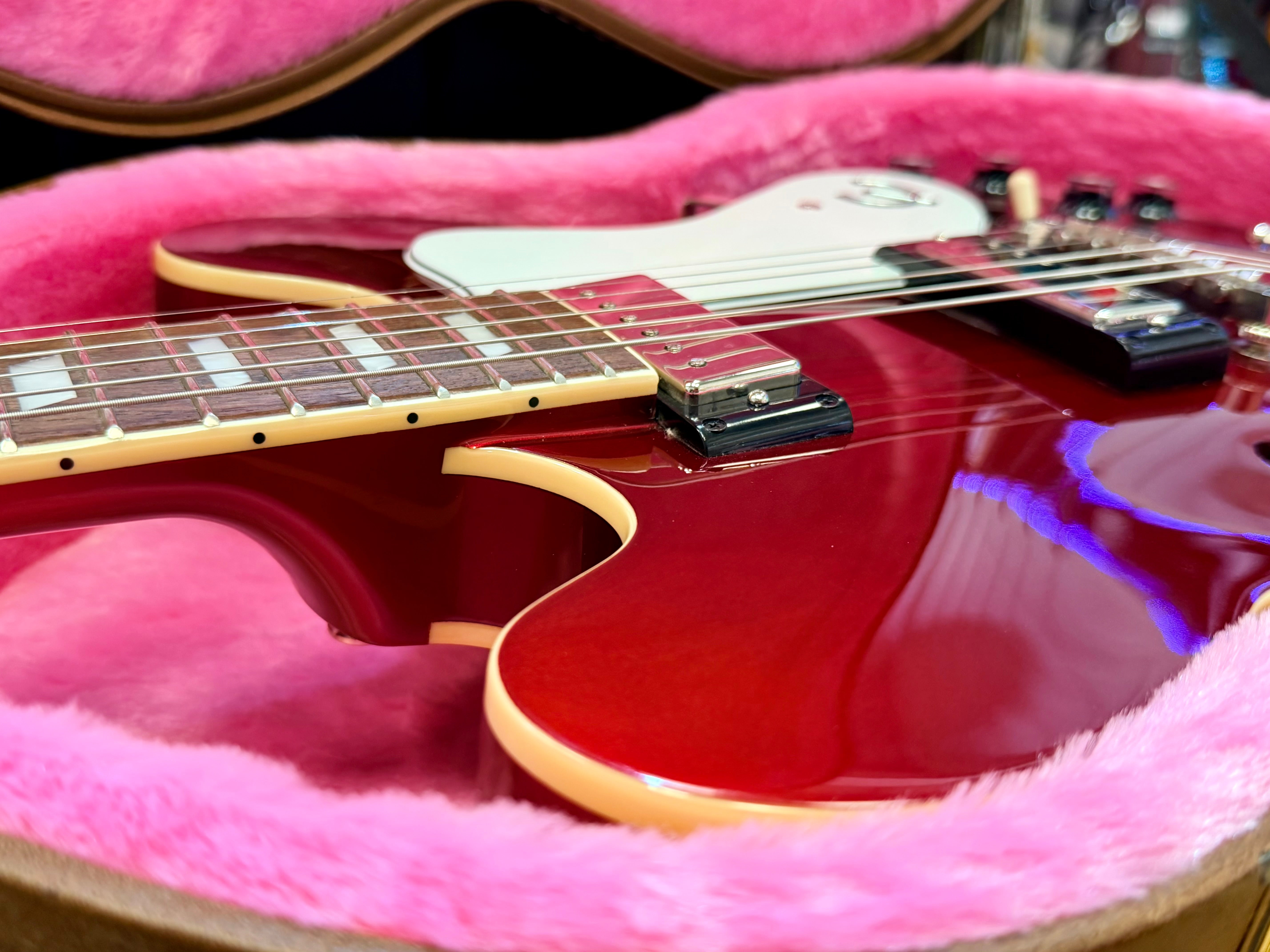 ✨2023✨ Epiphone Riviera Semi-Hollow Sparkling Burgundy~ Frequensator~ Hard Case