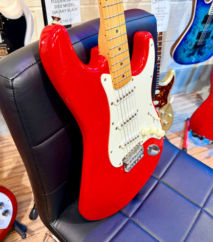 🎸 1995 KOREA 🎸Fender Squier Stratocaster~ Korean Made Strat~ Cherry Red!