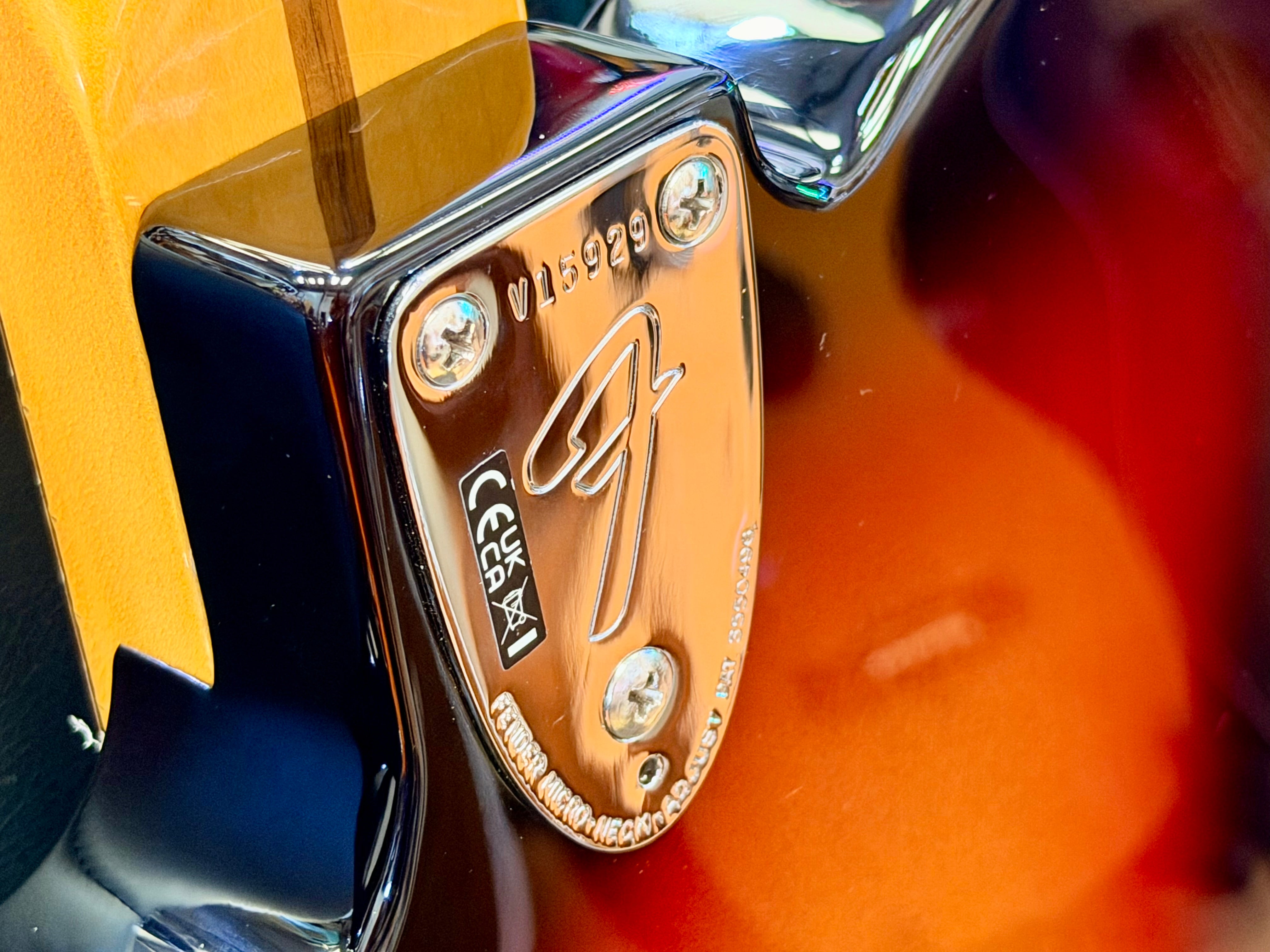✨2025✨ Fender American Vintage II 1972 Telecaster Thinline~ 3-Colour Sunburst!