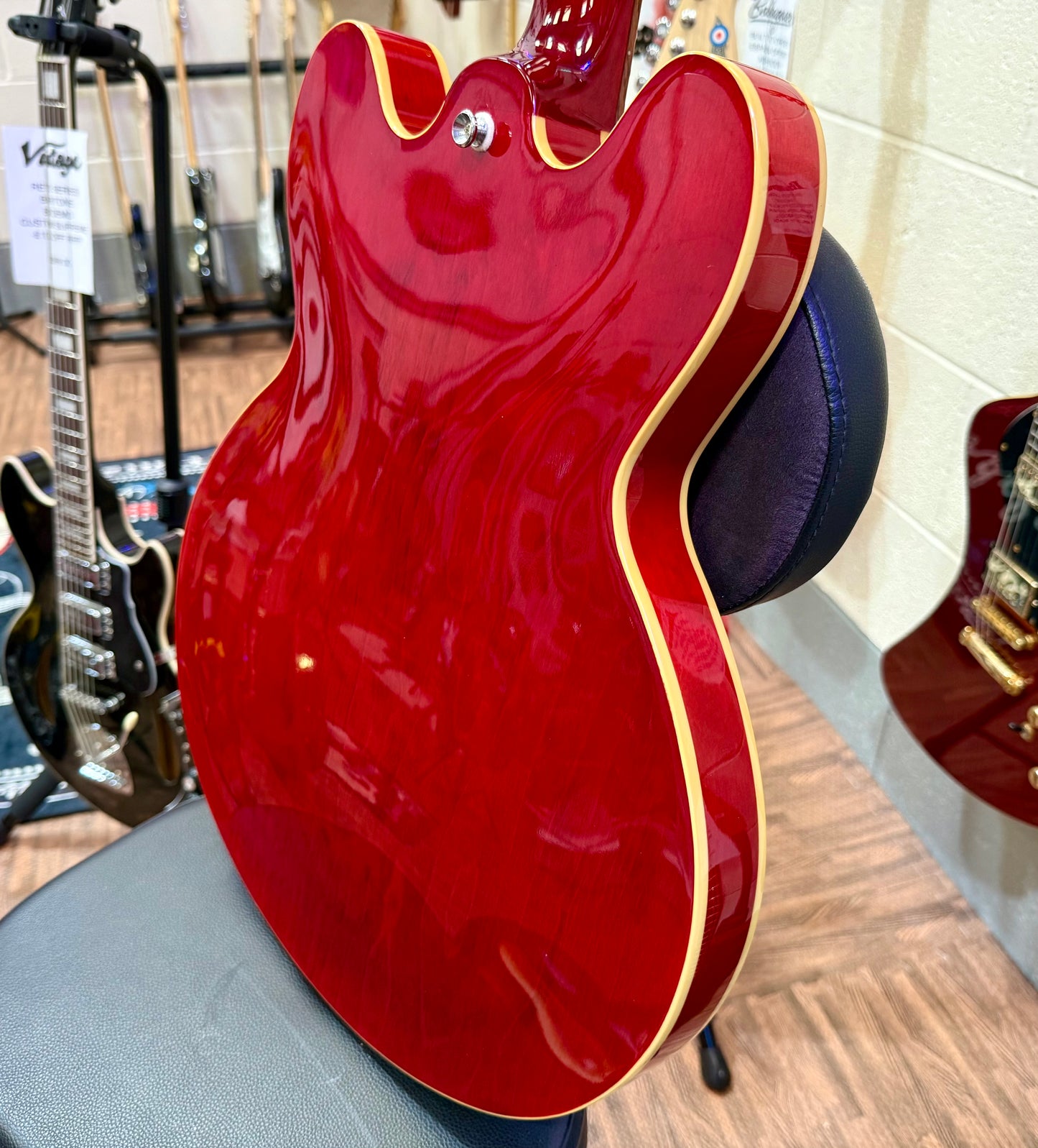 🎸LOVELY🎸 Tanglewood TH-502 CH~ Semi-Hollow Electric Guitar~ Cherry Red!