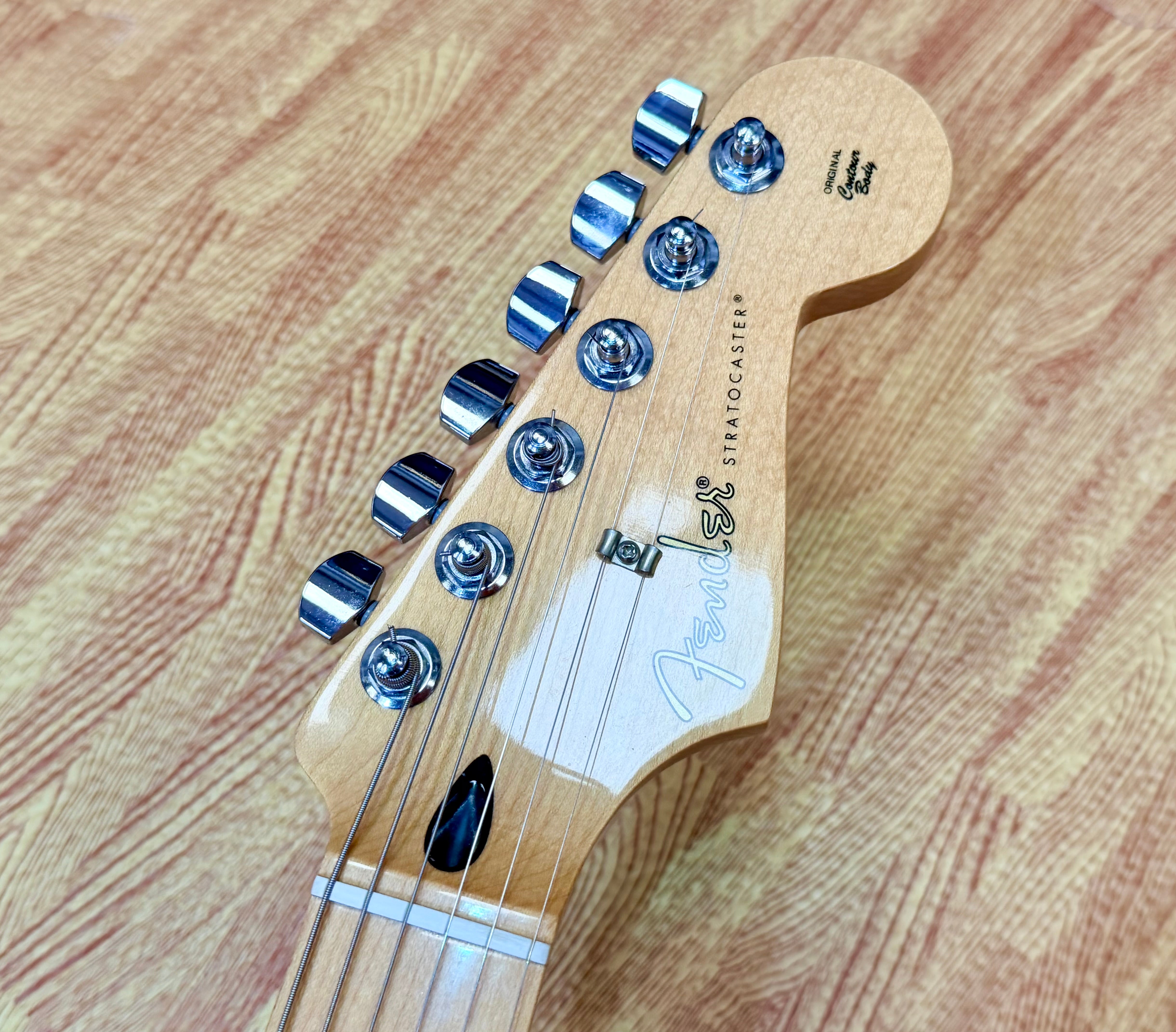 ✨2019✨ Fender Player Stratocaster HSS~ Buttercream Maple Neck~ Mexican Strat!