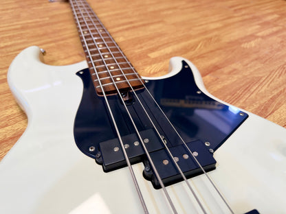 ✨2023✨ Yamaha BB234 4 String Electric Bass Guitar~ Vintage White~ Rosewood!