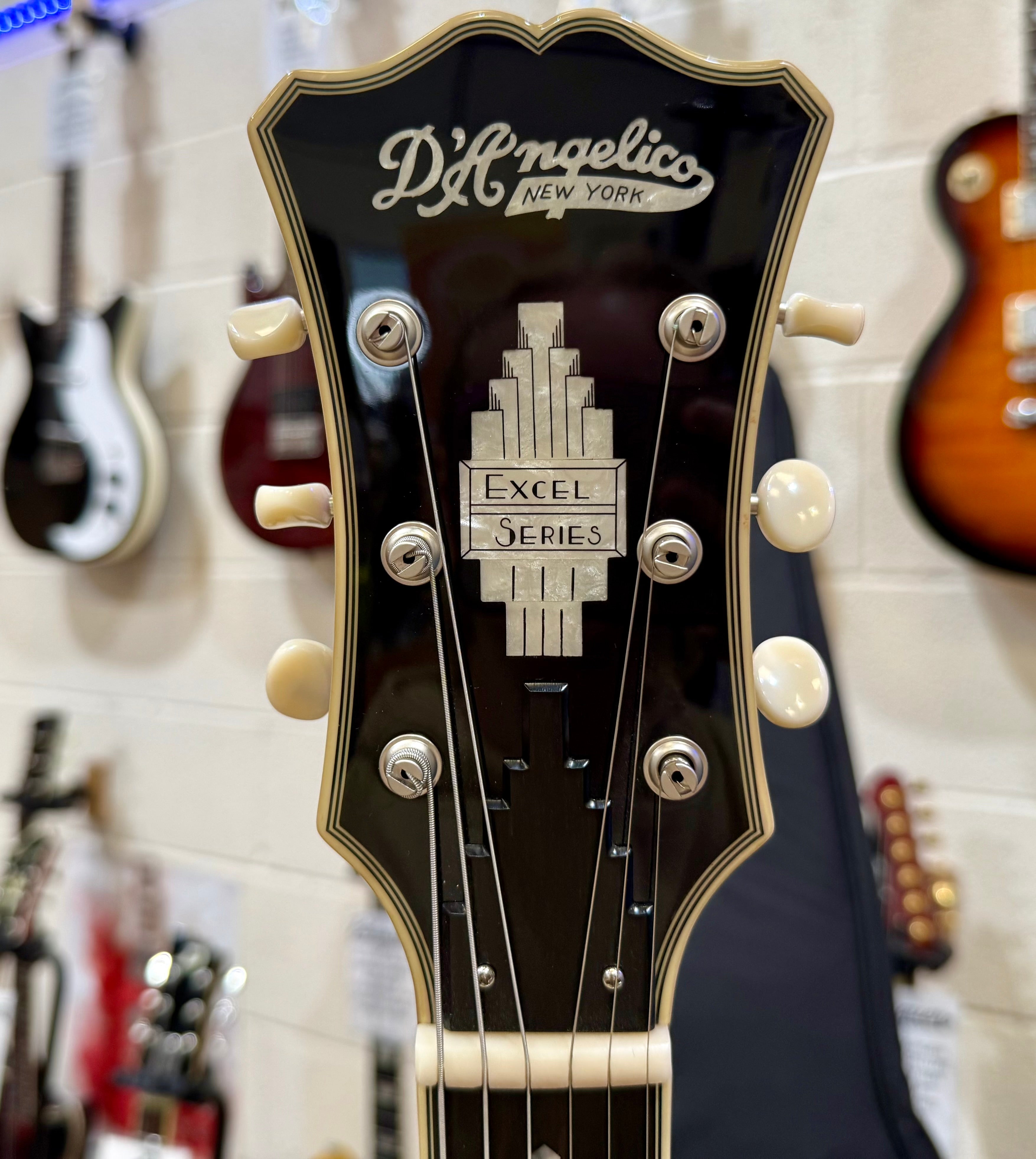 🌟MINT🌟 D’Angelico Excel Series DC Tour Hollowbody Centre Block~ Solid Wine Red