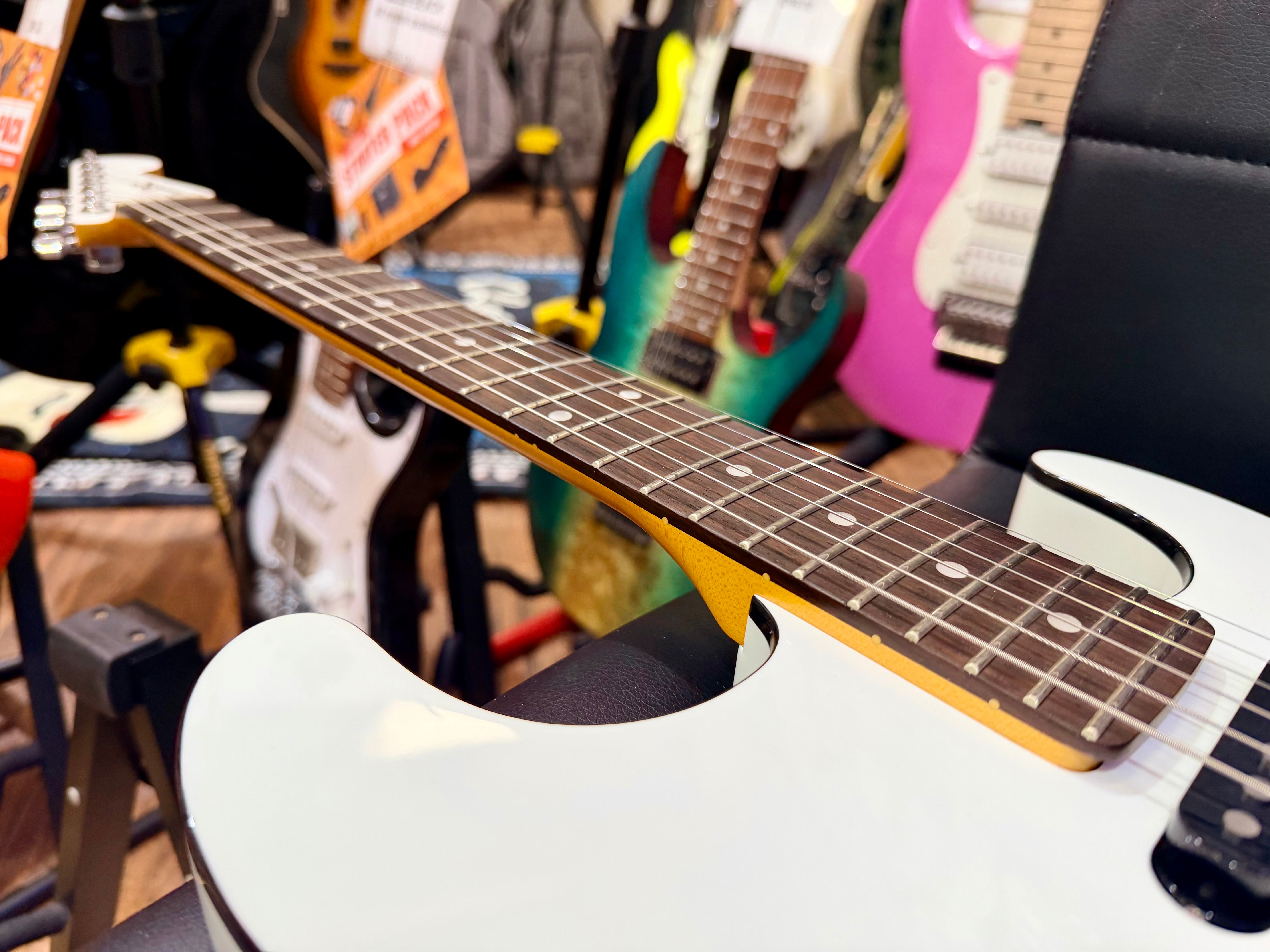 🔥MINT🔥 Fender Aerodyne Special Stratocaster~ Bright White~ 2022 Made In Japan!