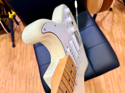 🌟2025🌟 Fender Standard Stratocaster Electric Guitar~ Olympic White~ Maple Neck