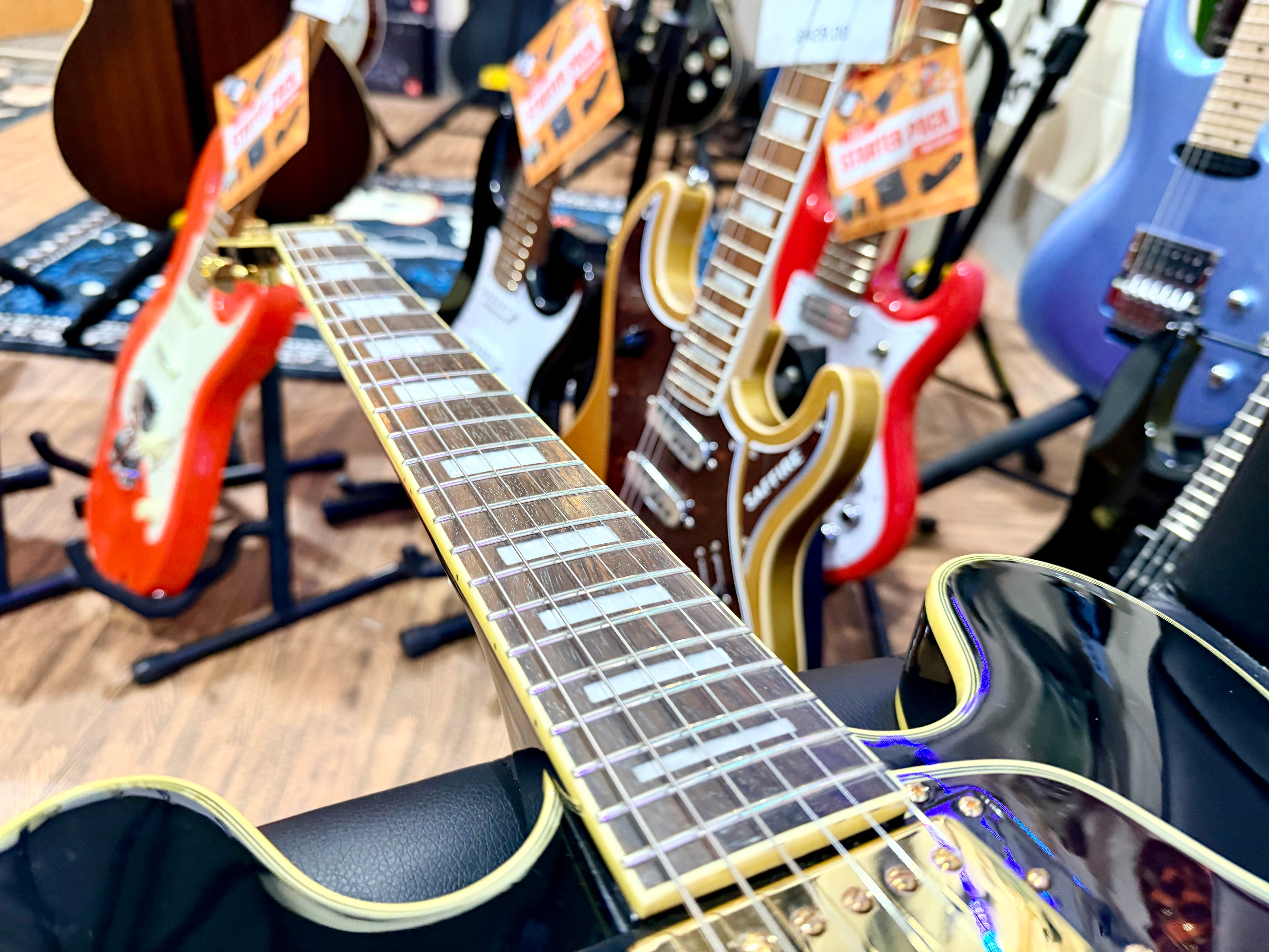 🔥MINT🔥 Epiphone B.B. King Lucille Guitar~ 2016~ Ebony Black~ Semi-Hollowbody!