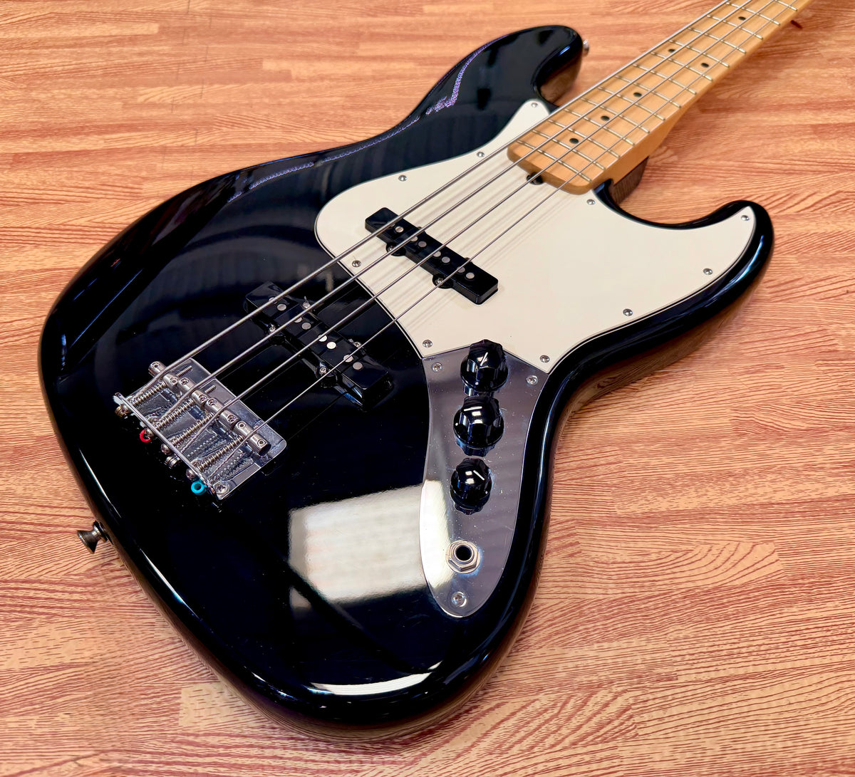 2011 Fender American Special Jazz Bass~ Black~ Maple Fingerboard~ Hard Case