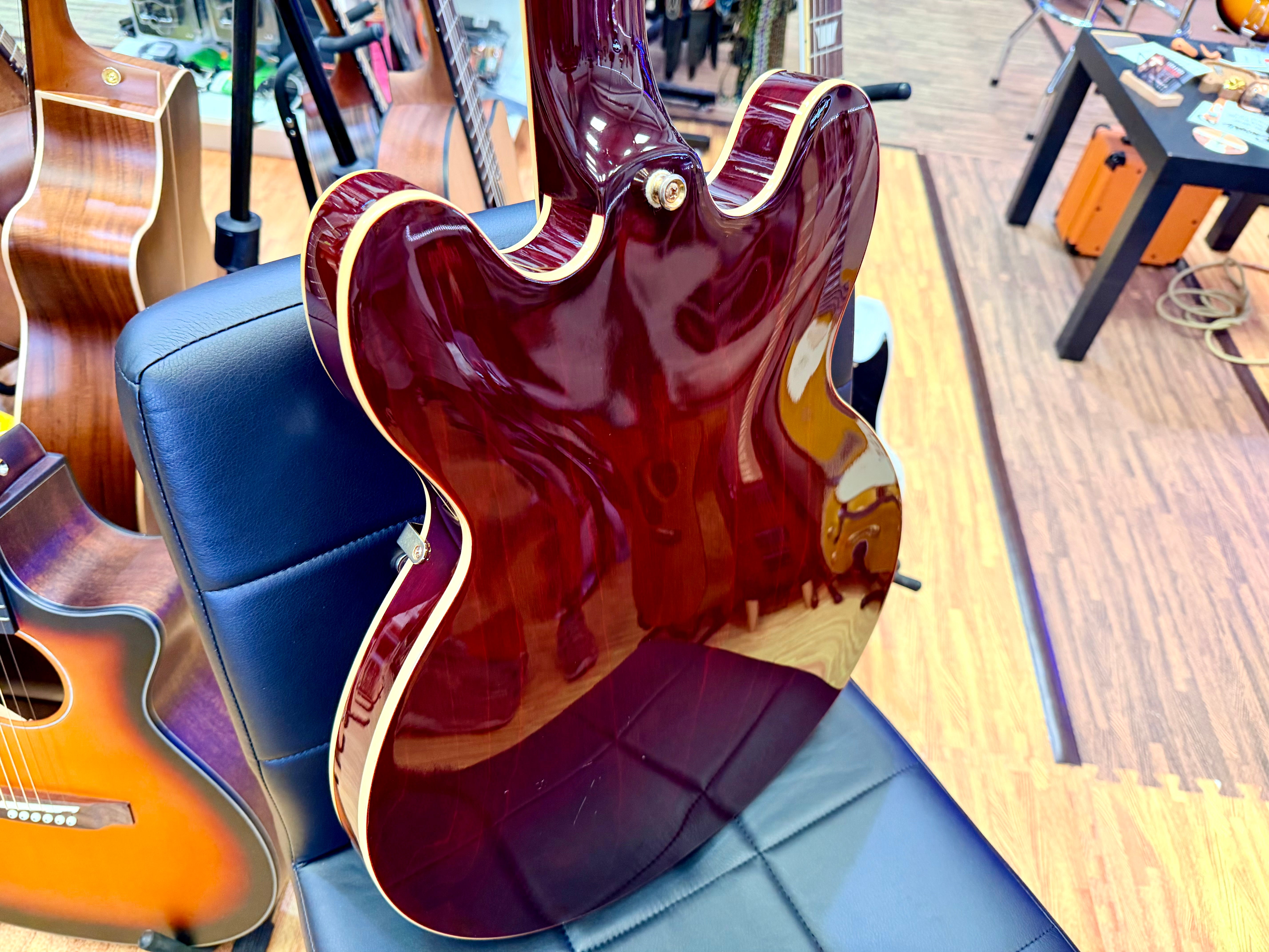 ✨2018✨ Epiphone Riviera Custom P93 Wine Red Bigsby P90 + New Gator Hard Case!