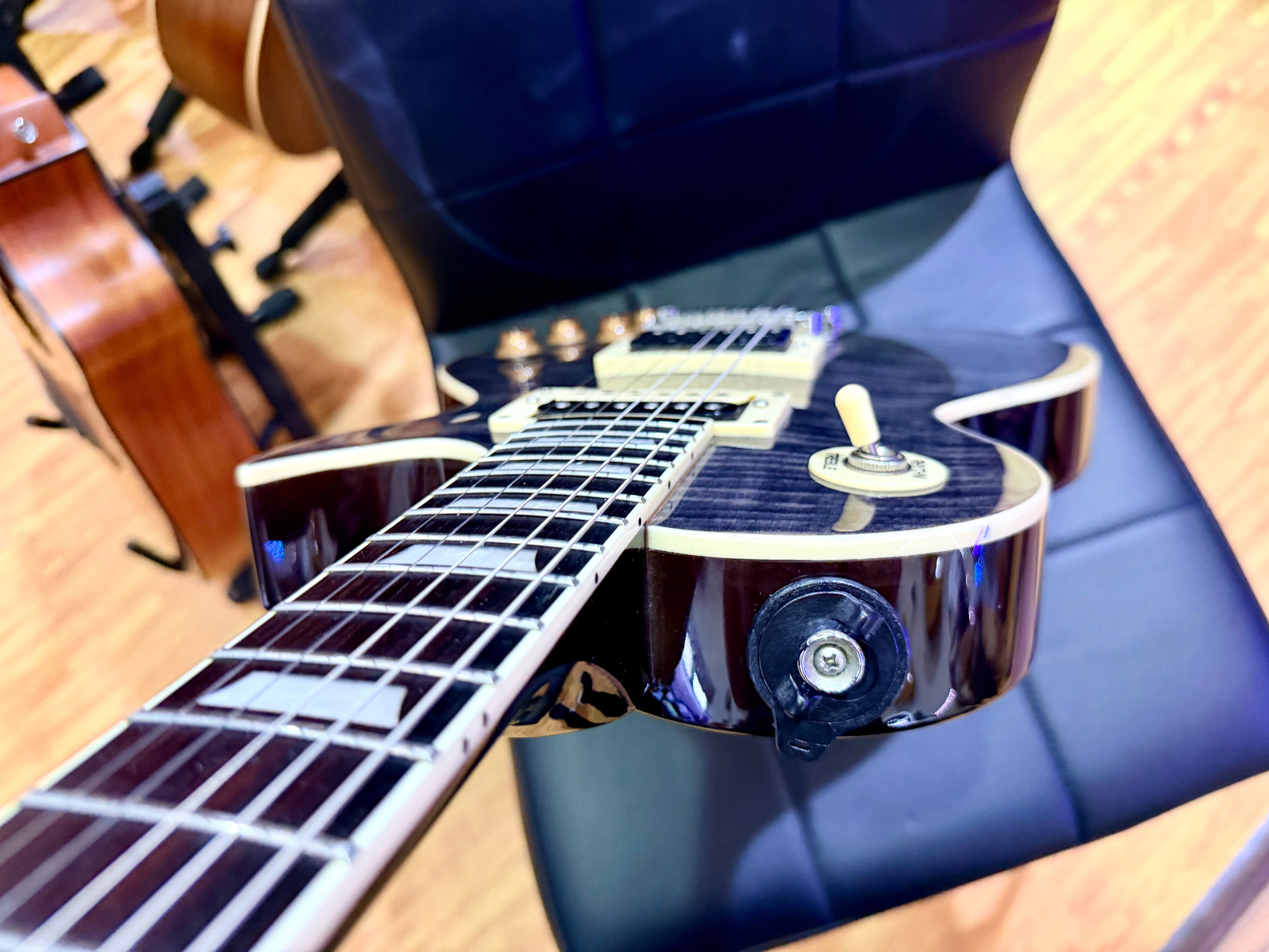 🔥MINT🔥 Vintage V100T BK ReIssued Series Electric Guitar~ Flamed Thru Black LP!