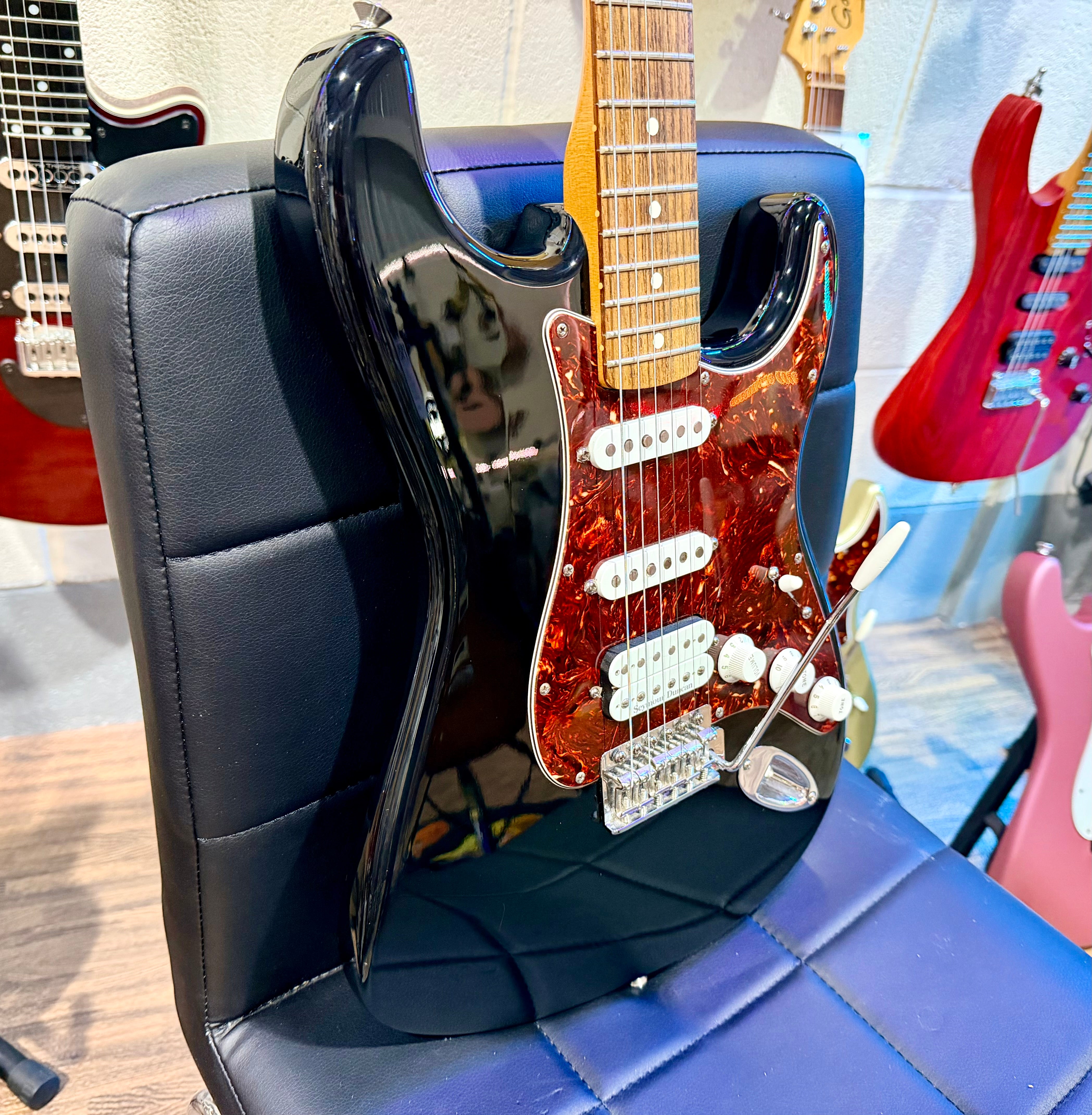 ⭐2008⭐ Fender Deluxe Lonestar Stratocaster~ HSS~ Black~ Mexican~ Seymour Duncan