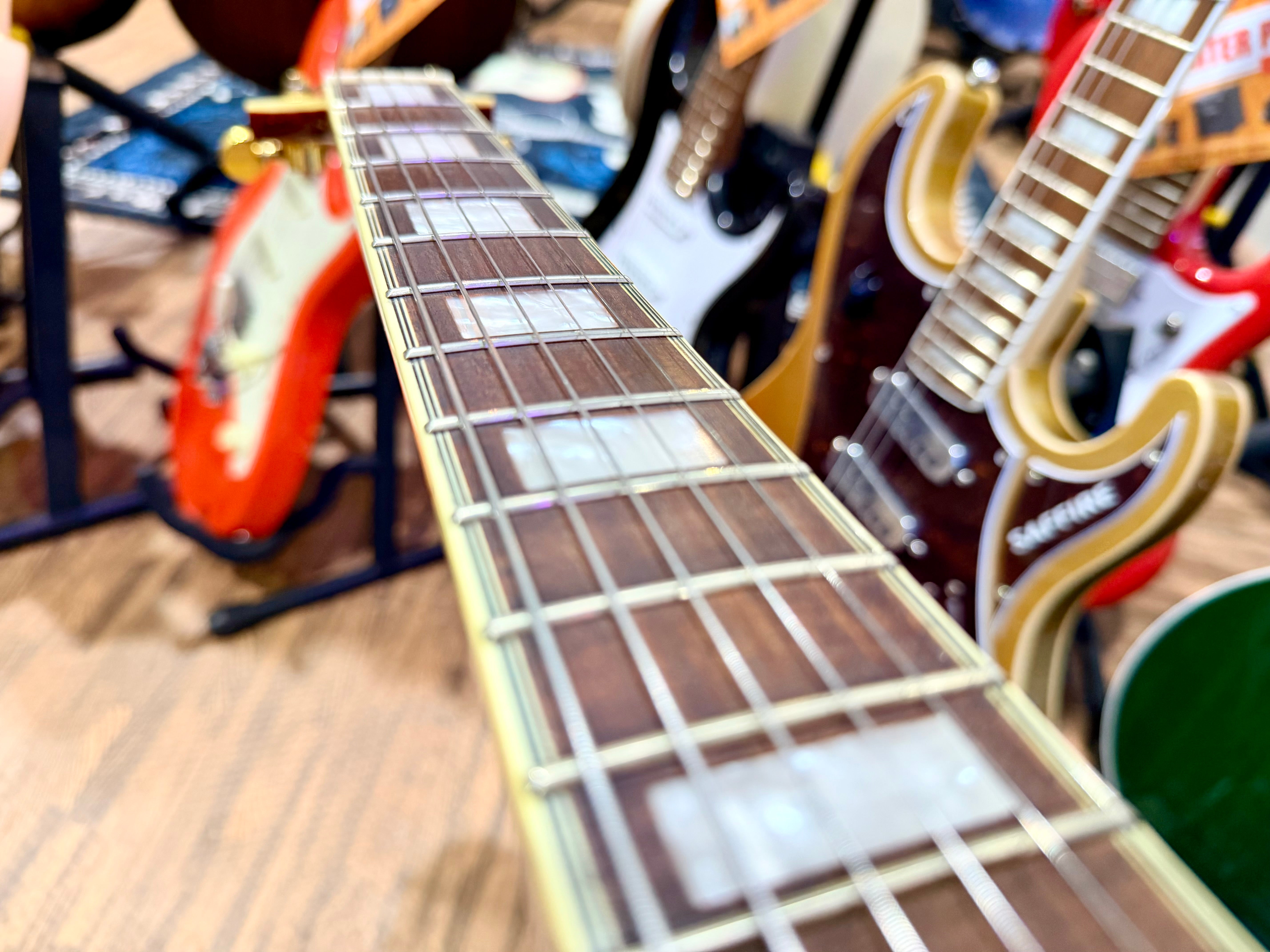 🔥MINT 2019🔥 Epiphone Joe Pass Emperor II Pro~ Rare Wine Red Hollowbody + Hard Case