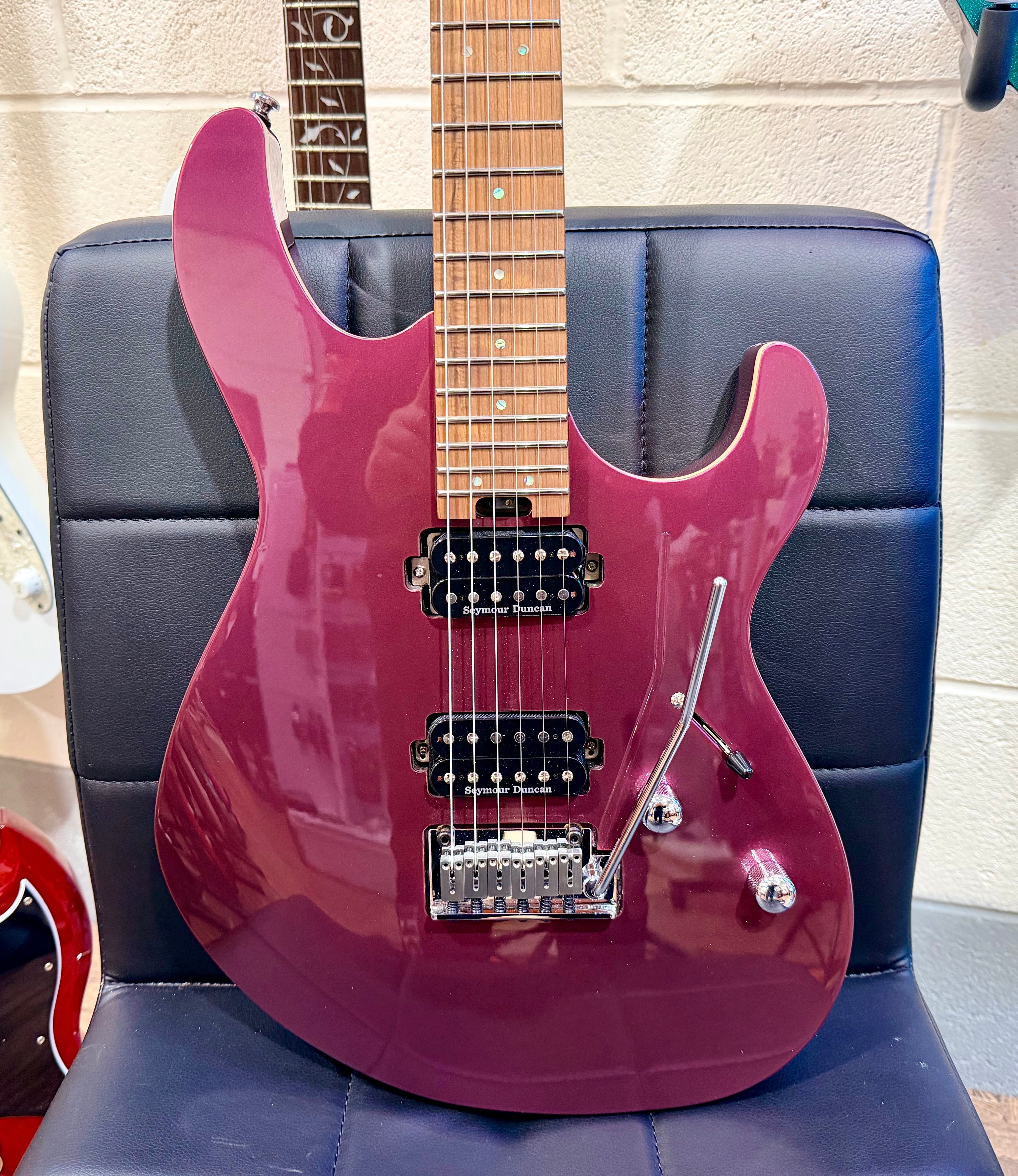 🌟NEW🌟 Cort G300 Pro Electric Guitar~ Vivid Burgundy~ Seymour Duncan Pickups!