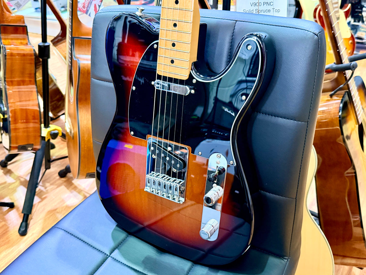 2026 Fender Player II Mexican Telecaster 3-Colour Sunburst Maple Neck~ Ex Demo!