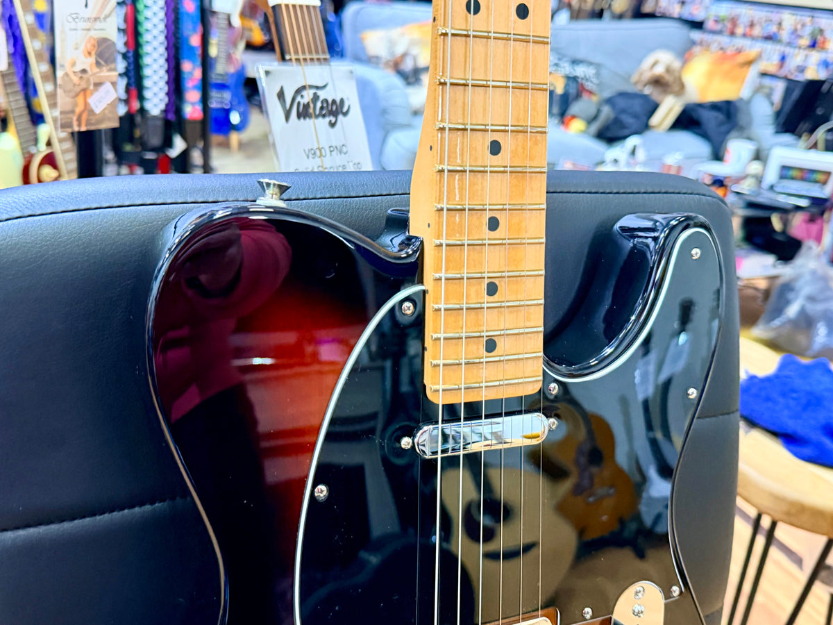 2026 Fender Player II Mexican Telecaster 3-Colour Sunburst Maple Neck~ Ex Demo!