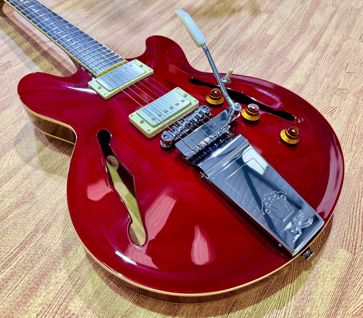 Fret King Elise Custom Cherry Red~ Semi Hollow Electric Guitar~ Vibrato~ B Stock